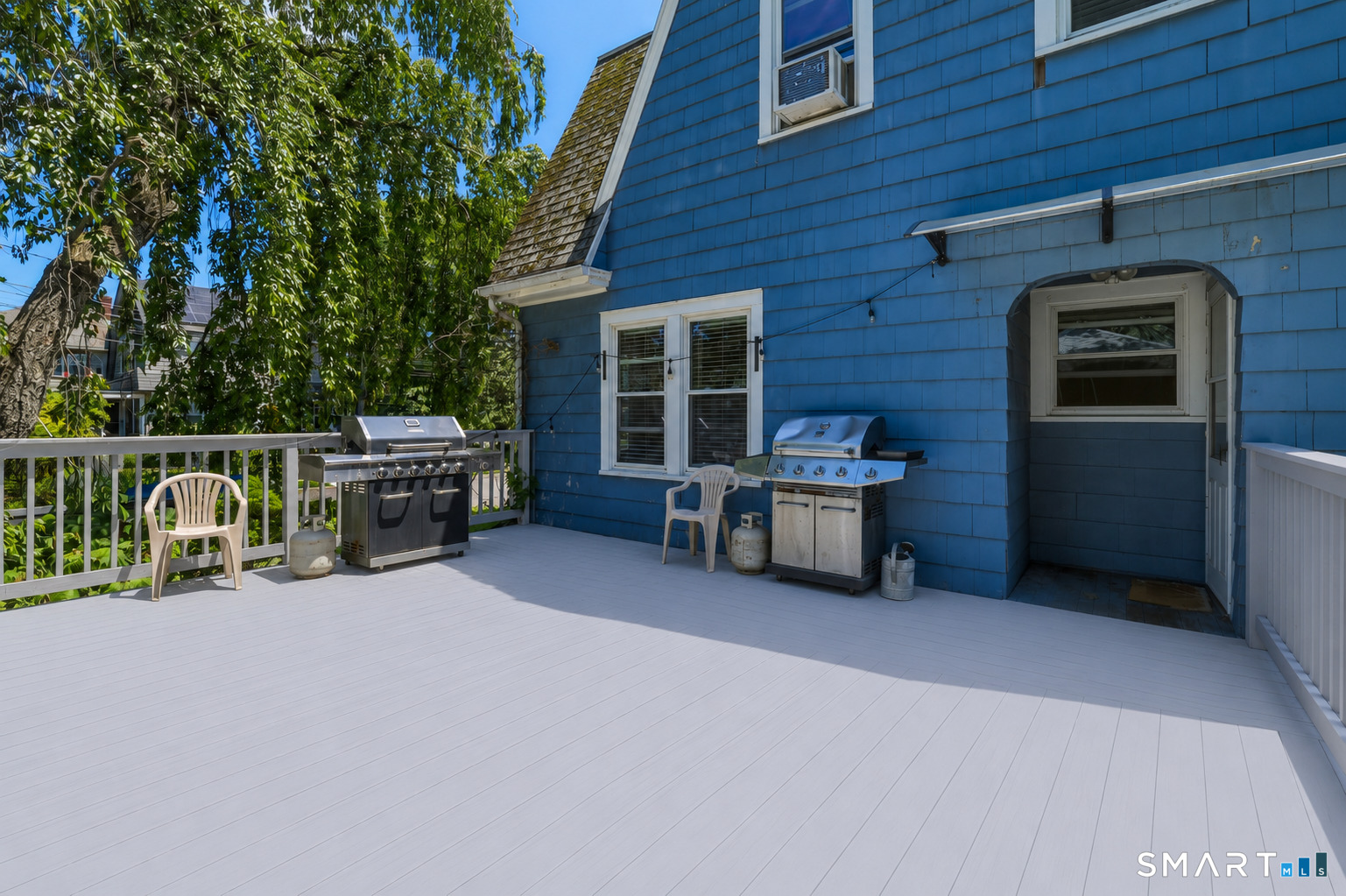 1390 Boulevard Property Photo 5