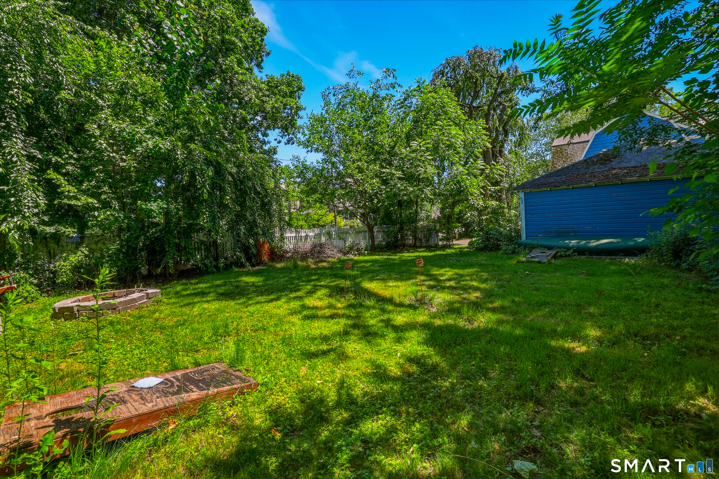 1390 Boulevard Property Photo 8