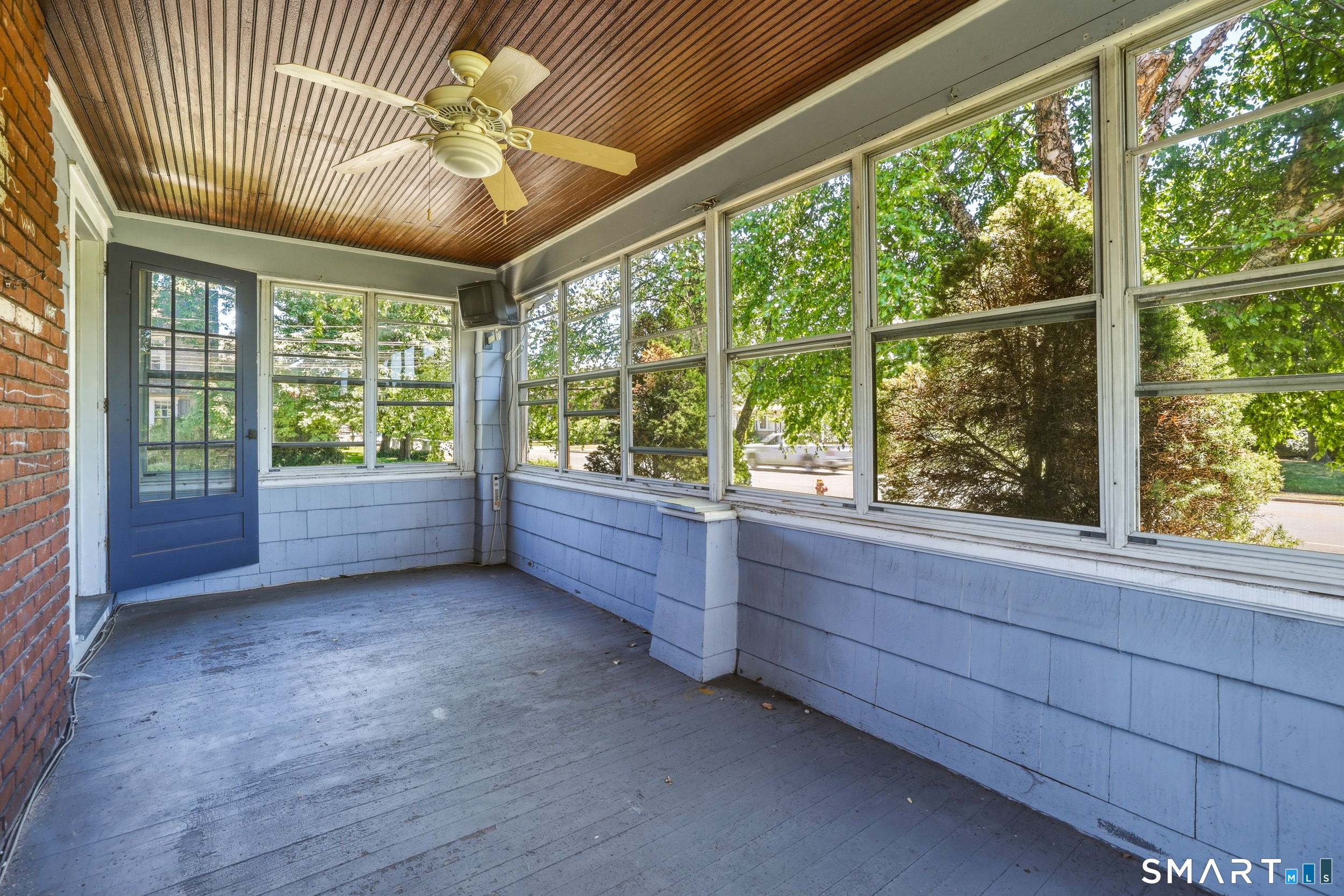 1390 Boulevard Property Photo 16