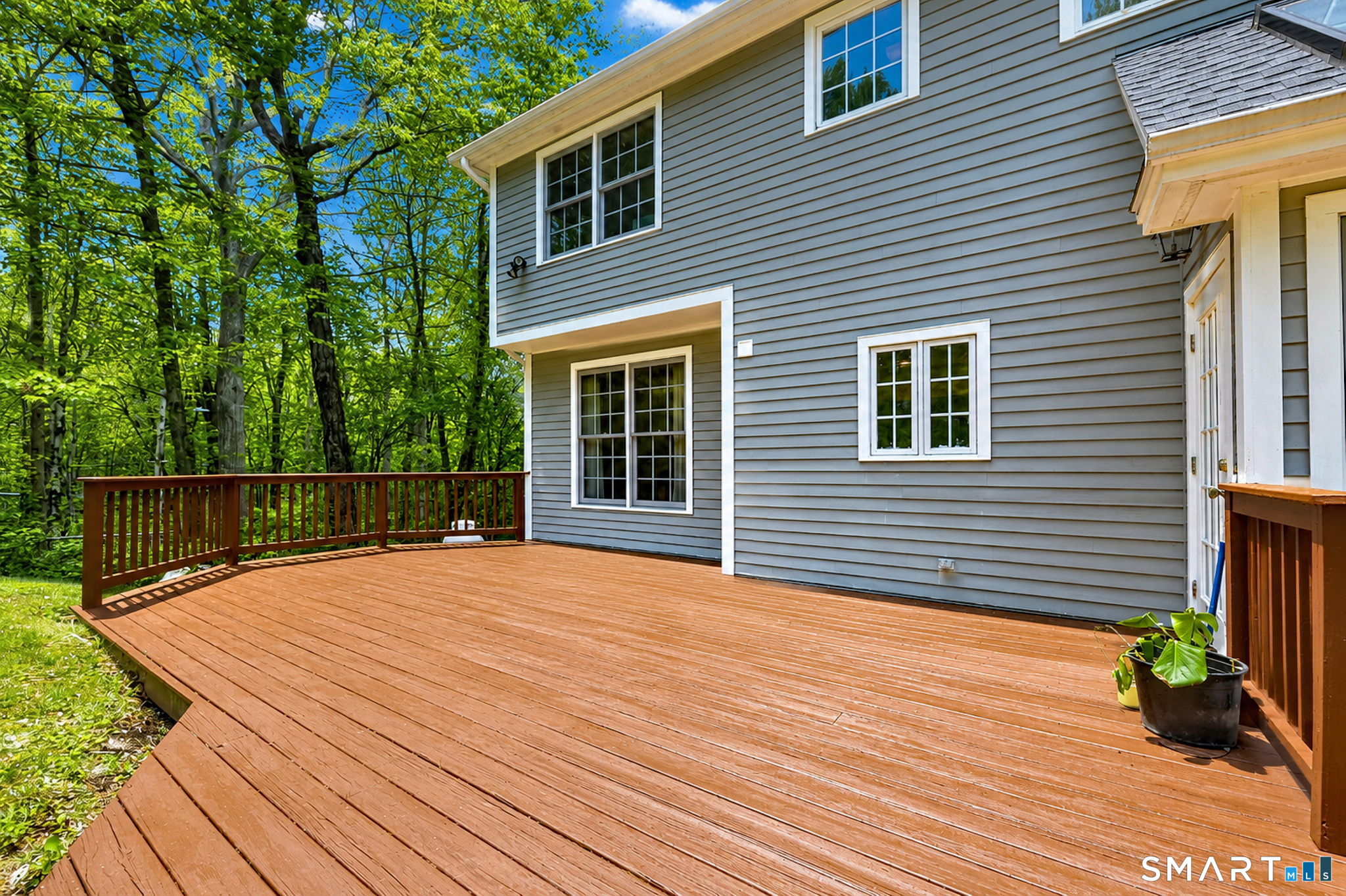 125 Peck Hill Road Property Photo 4