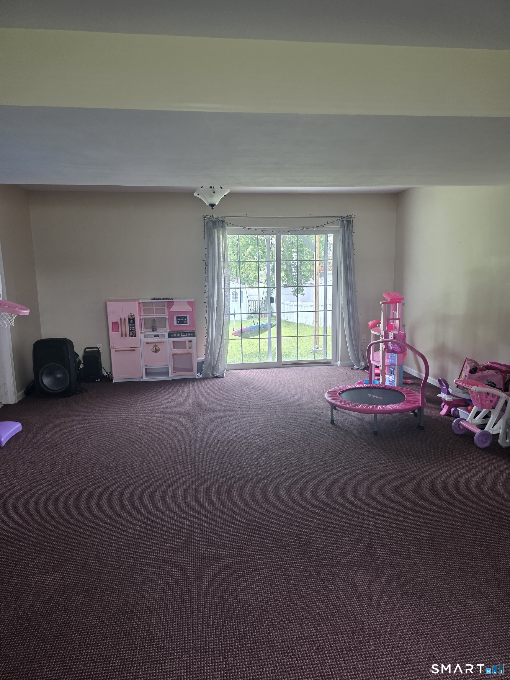 20 Georges Court Property Photo 9