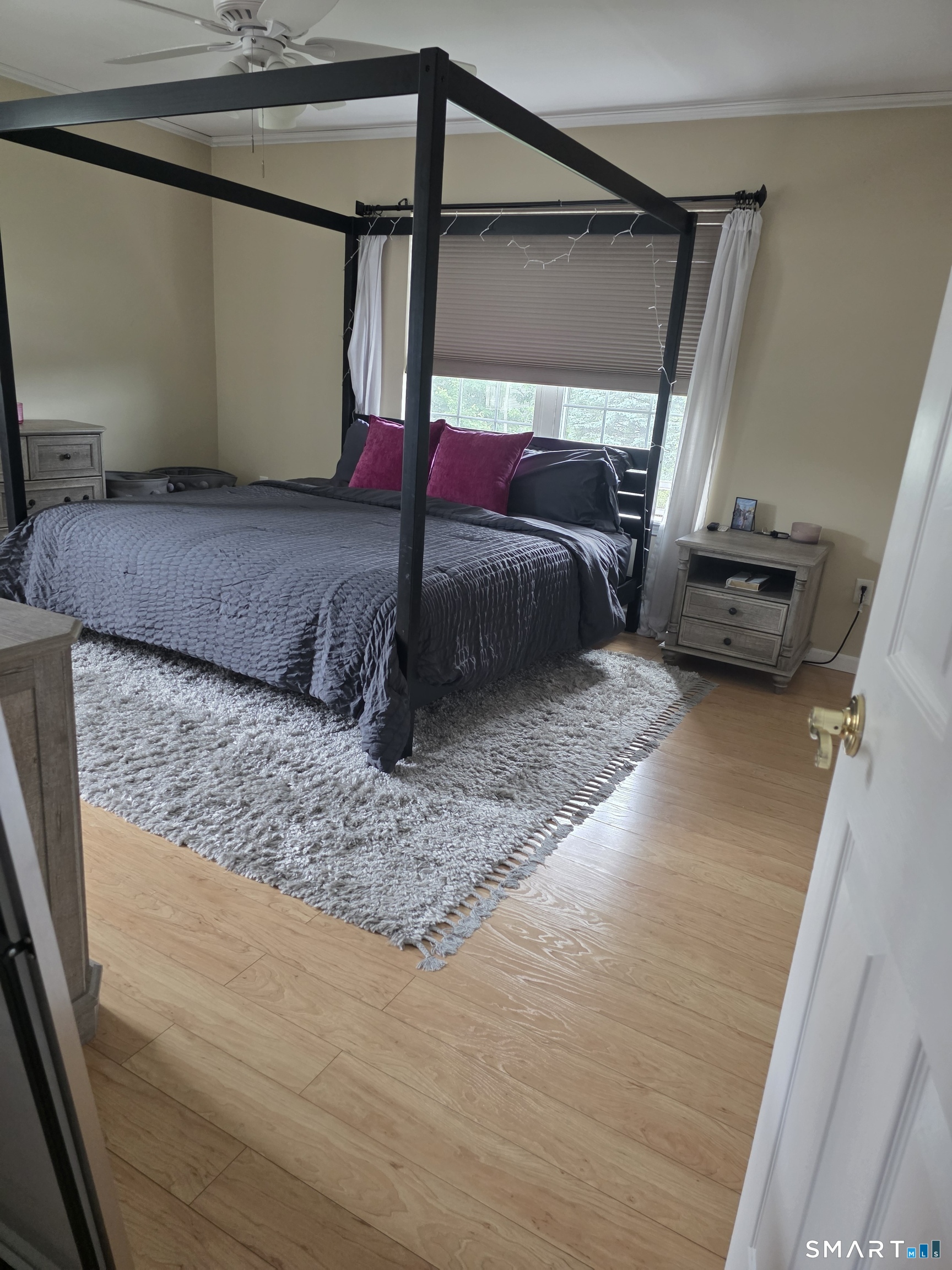 20 Georges Court Property Photo 11