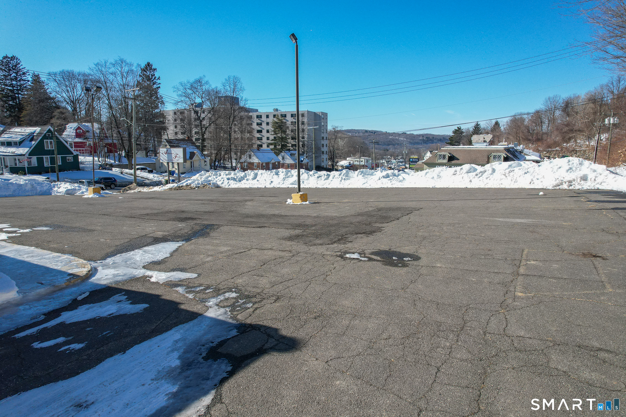 496 Chase Avenue Property Photo 10
