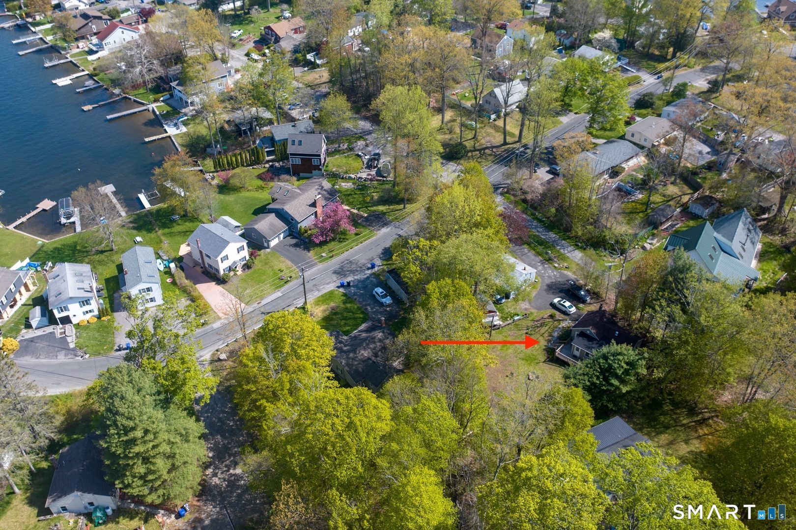 147 E. Wakefield Boulevard Property Photo 25