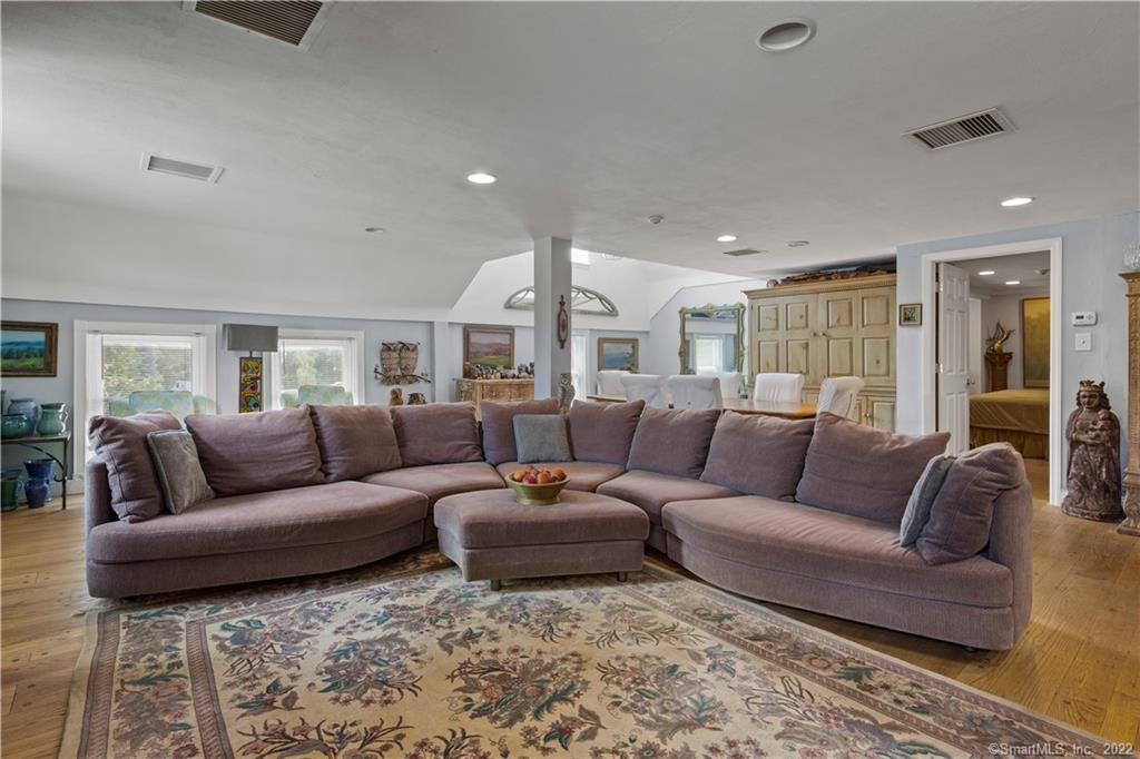 4 Long Ridge Road Property Photo 17