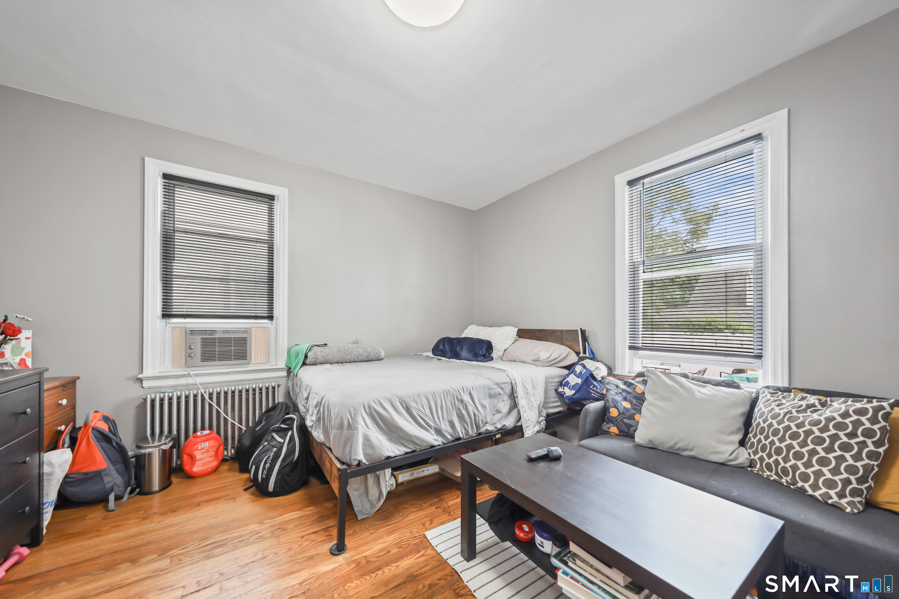1103-1105 Capitol Avenue Property Photo 24