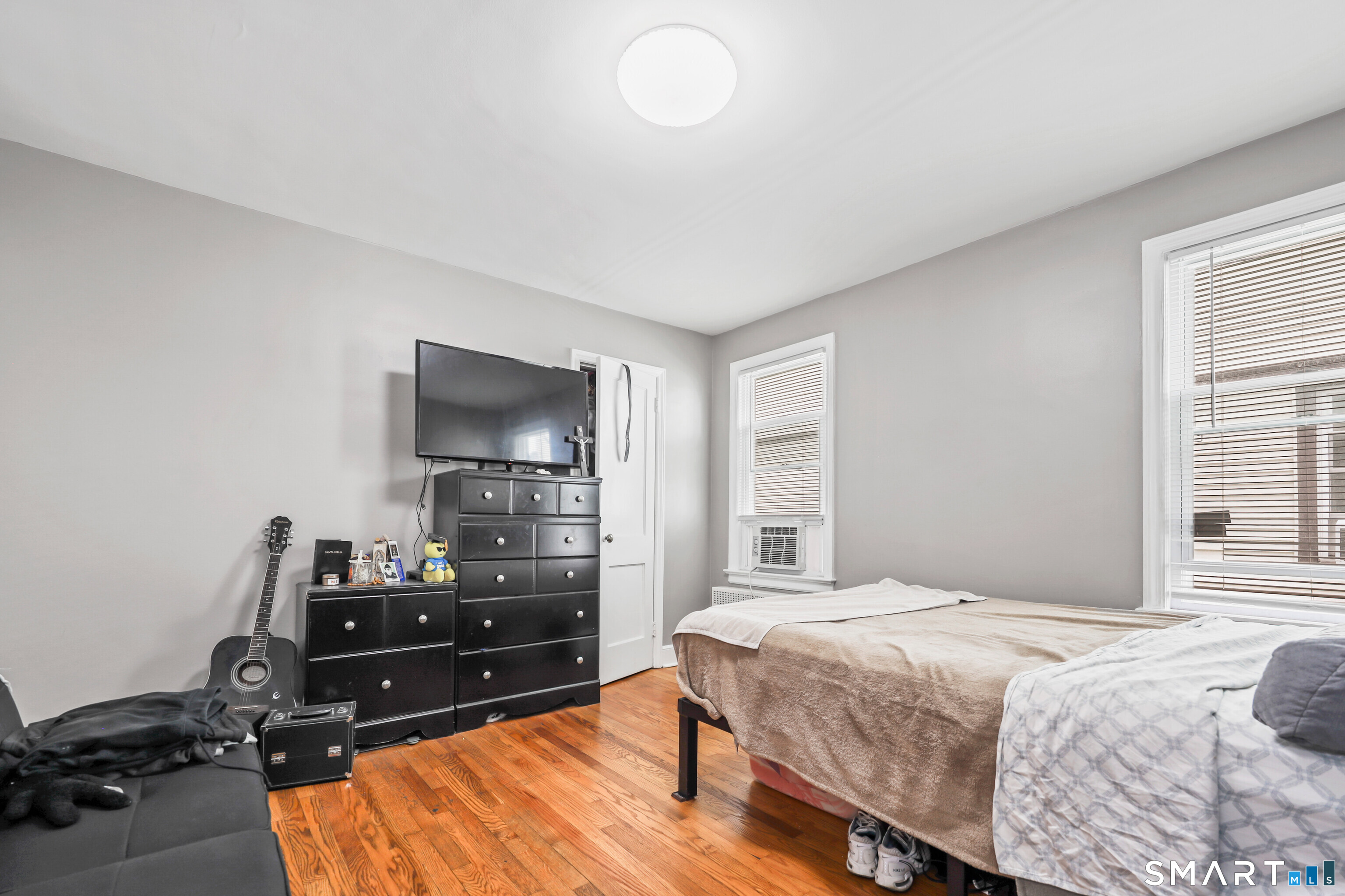1103-1105 Capitol Avenue Property Photo 26