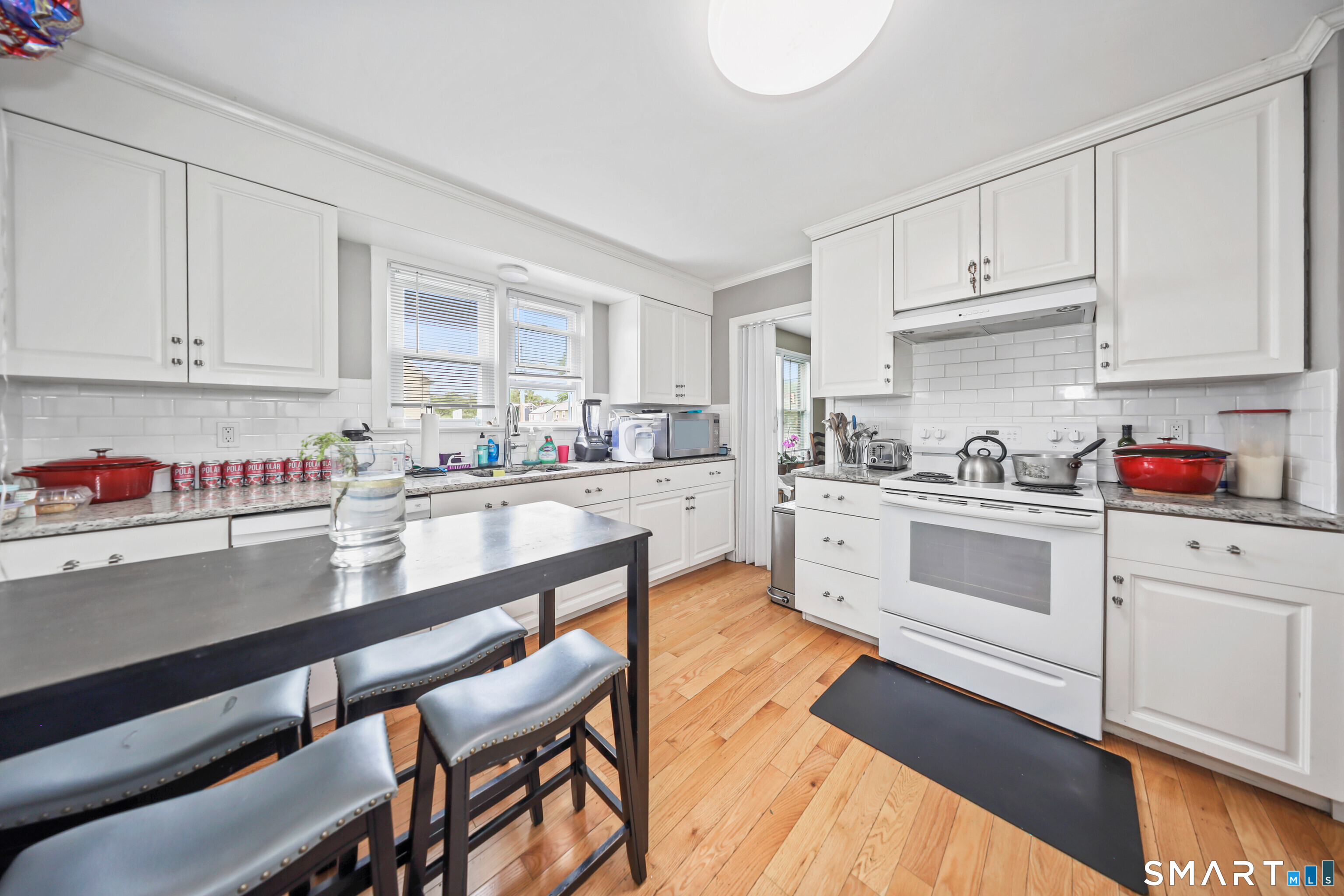 1103-1105 Capitol Avenue Property Photo 29