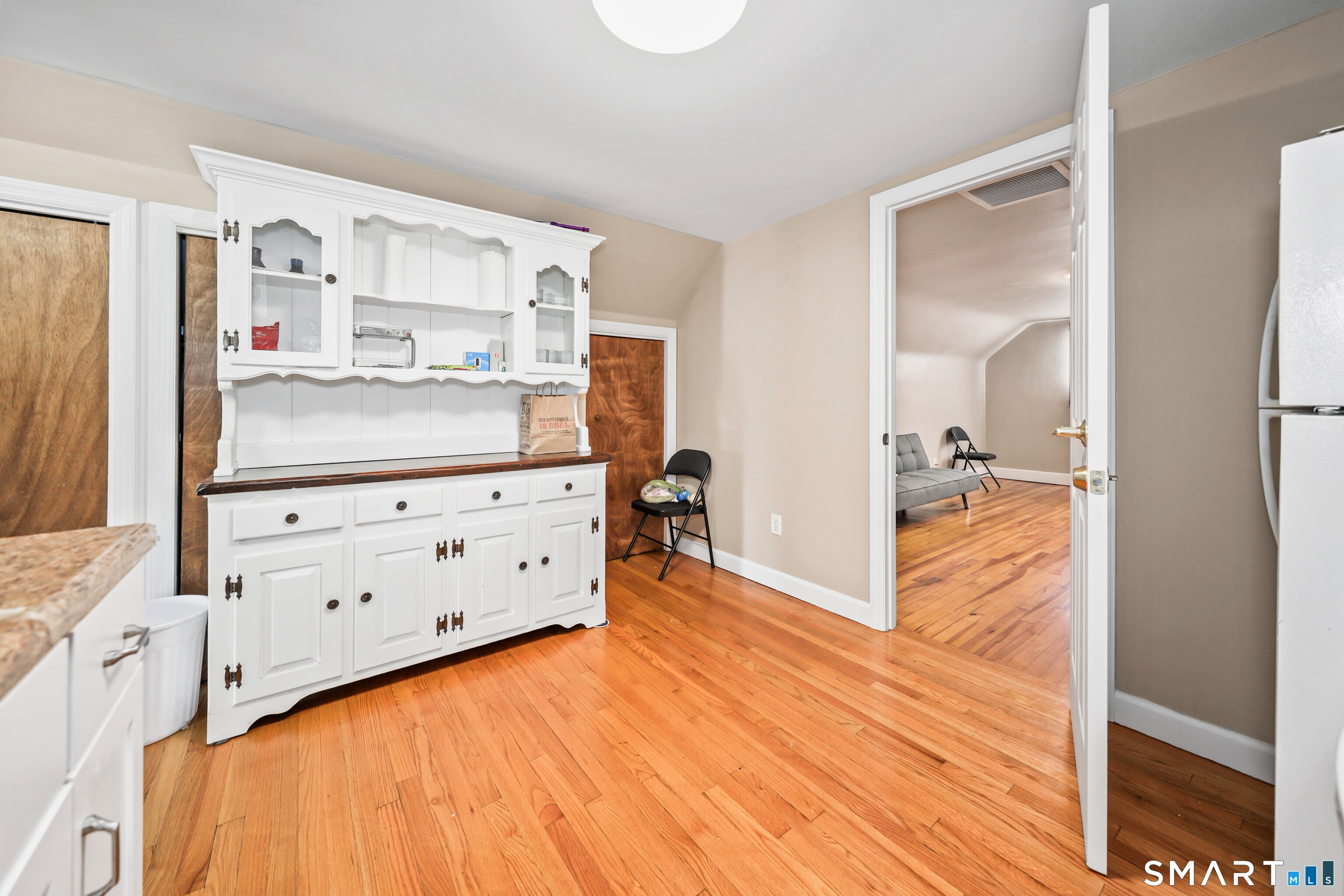 1103-1105 Capitol Avenue Property Photo 33