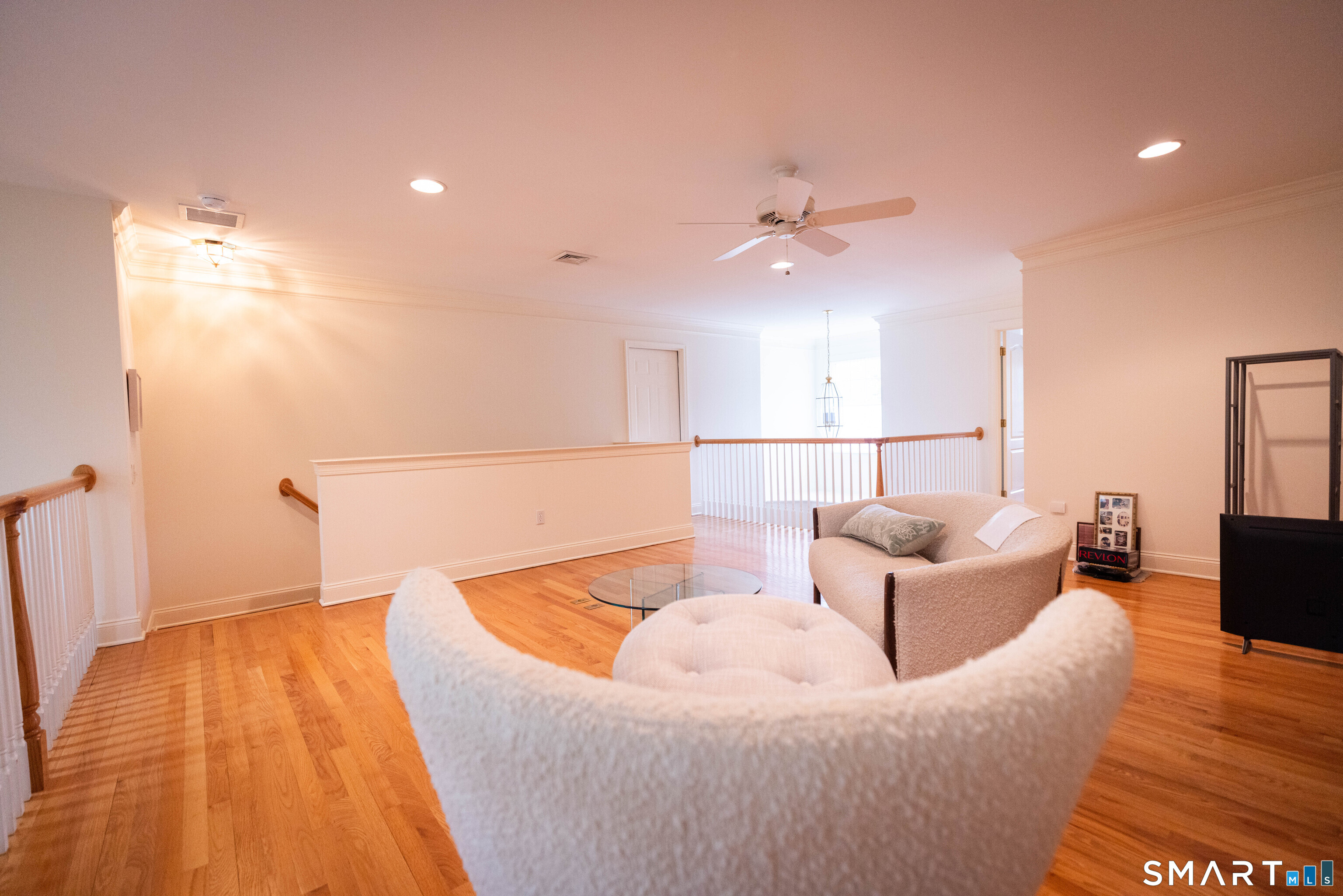 108 Imperial 108 Court Property Photo 14