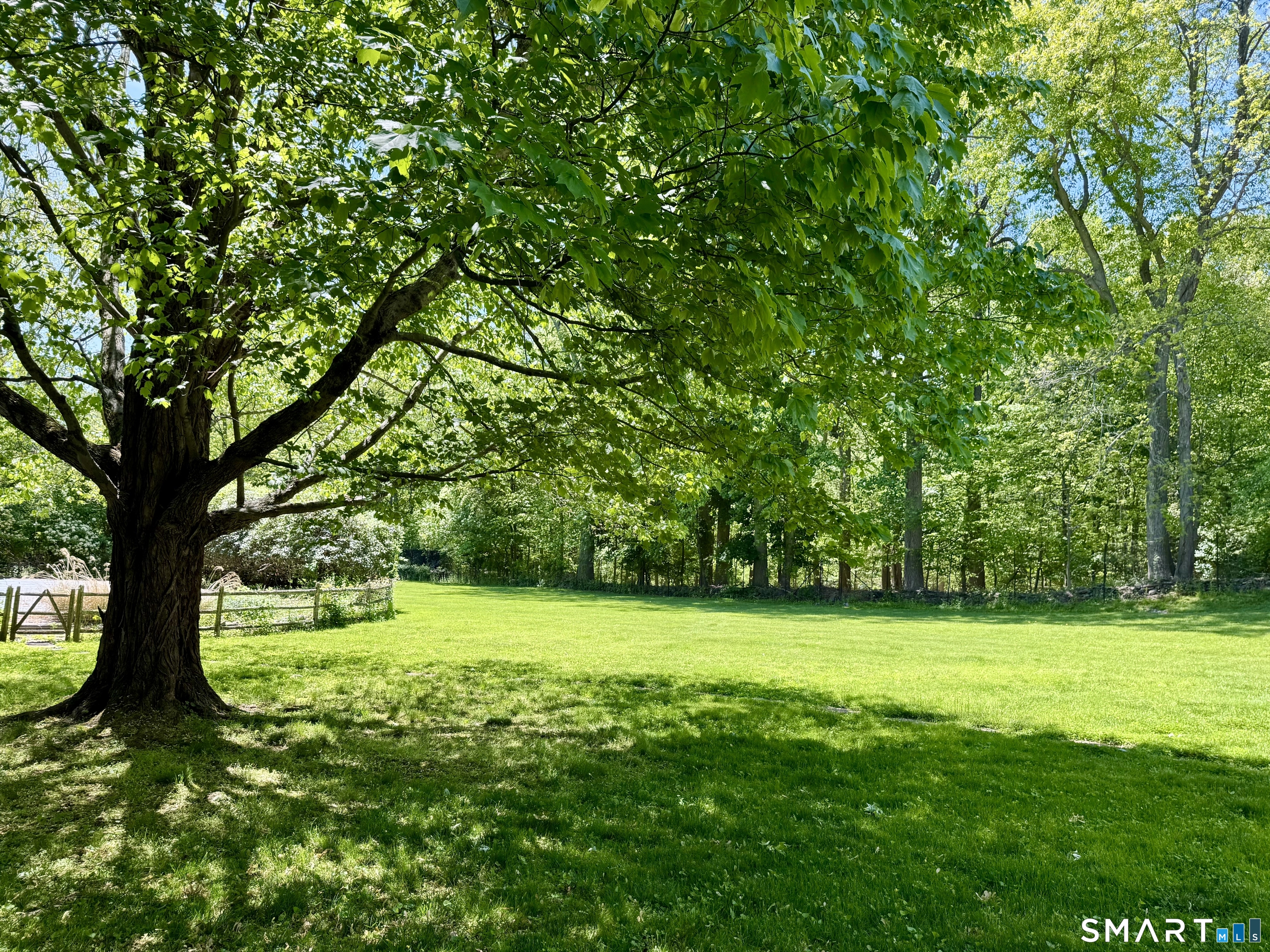 22 Dawn Drive Property Photo 1