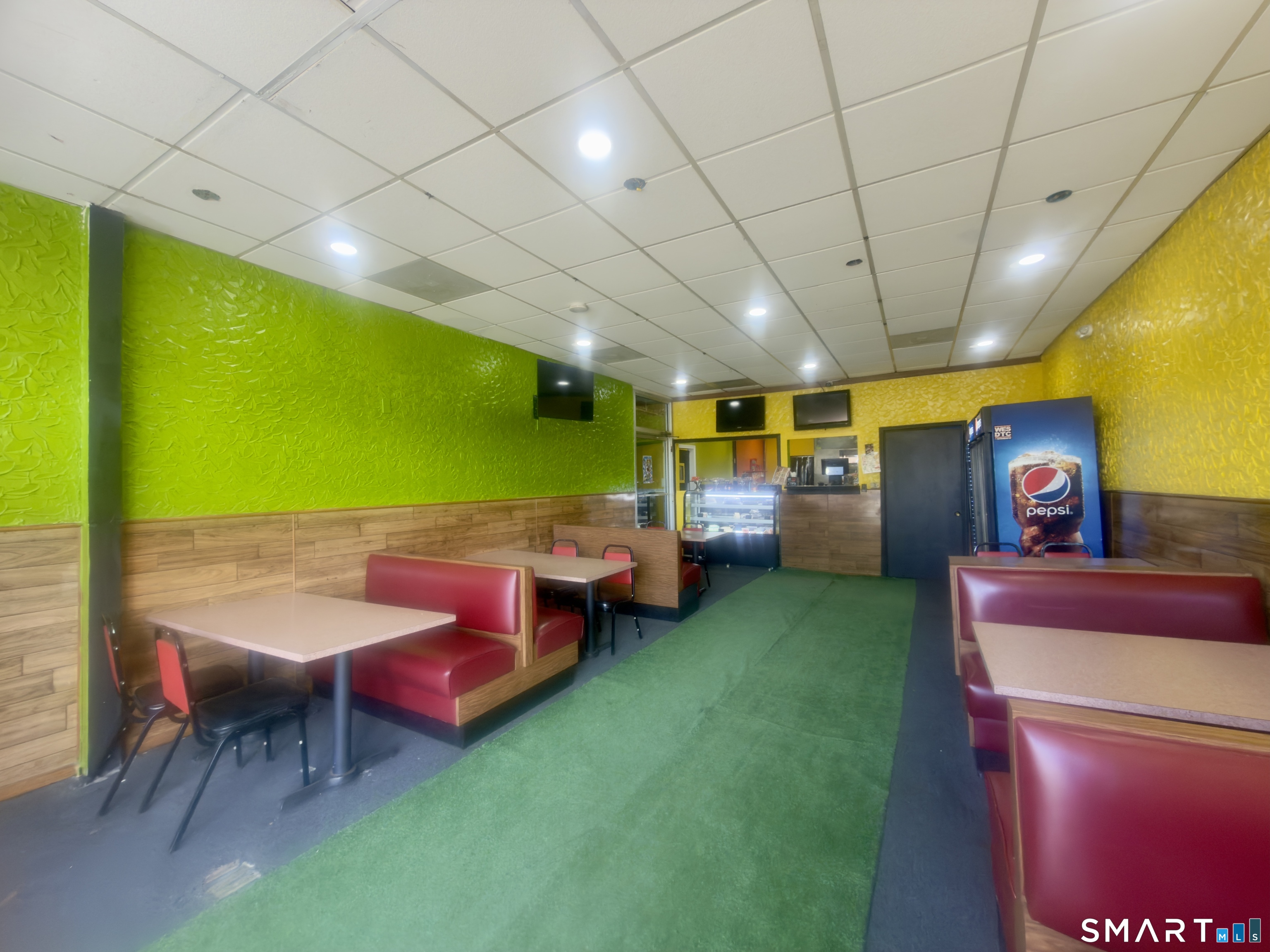 24176628 Property Photo 3