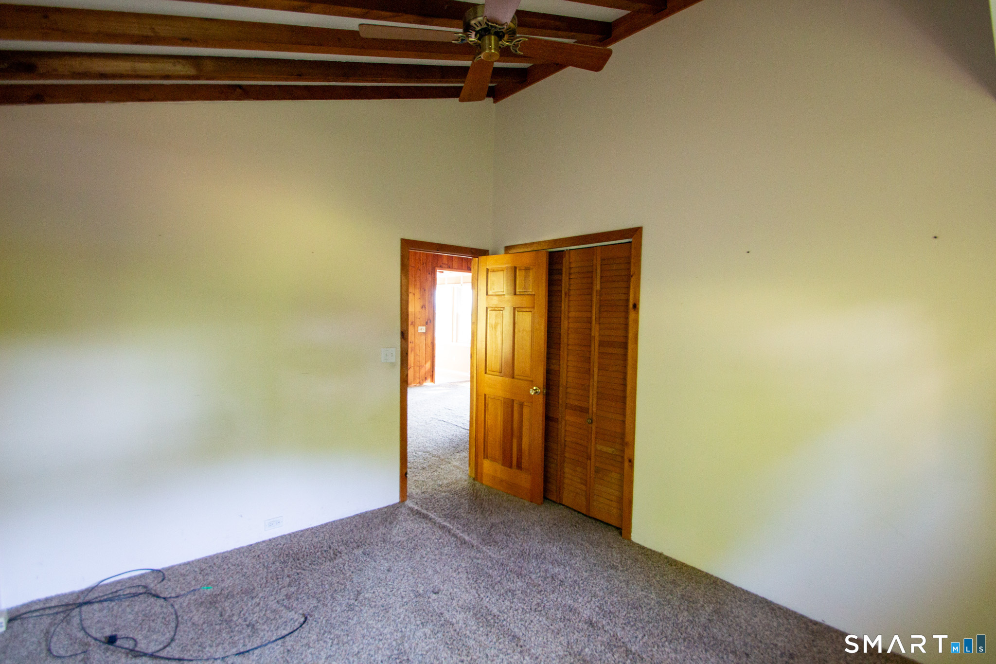 2-4 Woody Lane Property Photo 19
