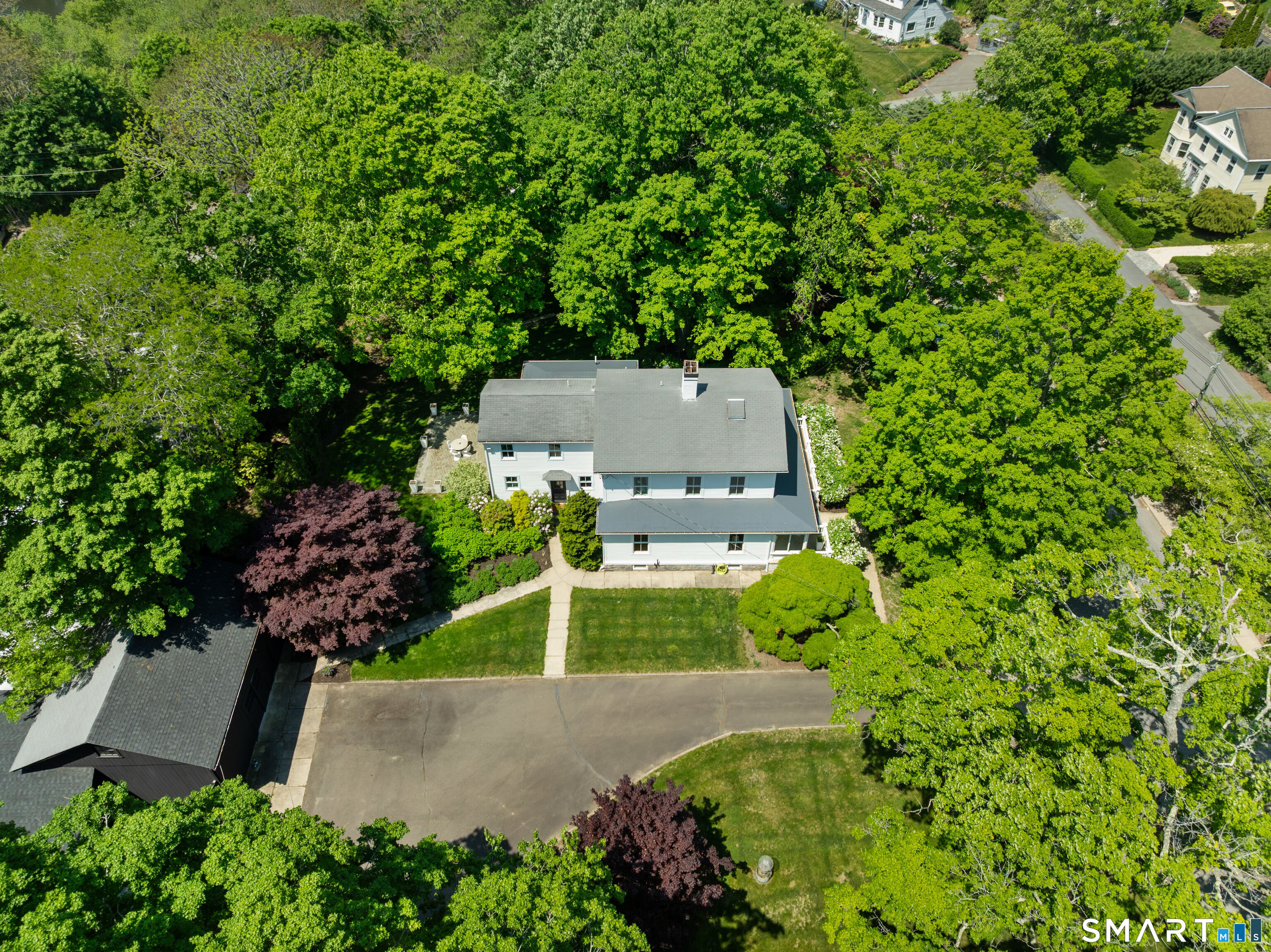 46 West Avenue Property Photo 4