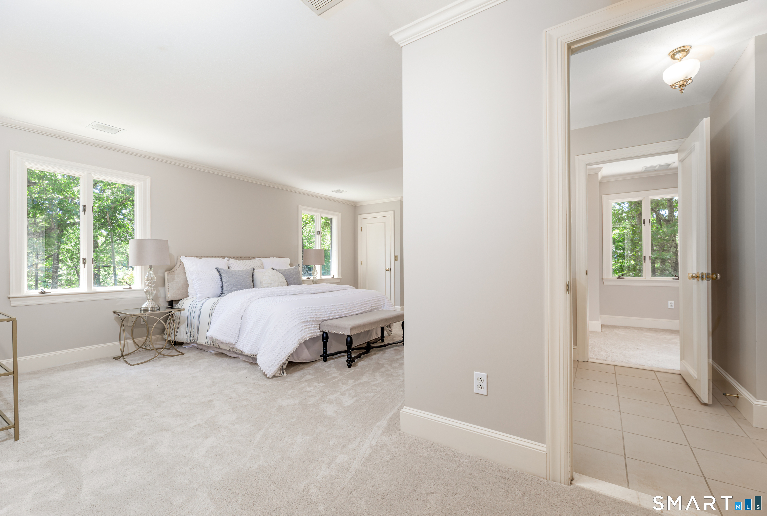 400 Beacon Hill Drive Property Photo 18