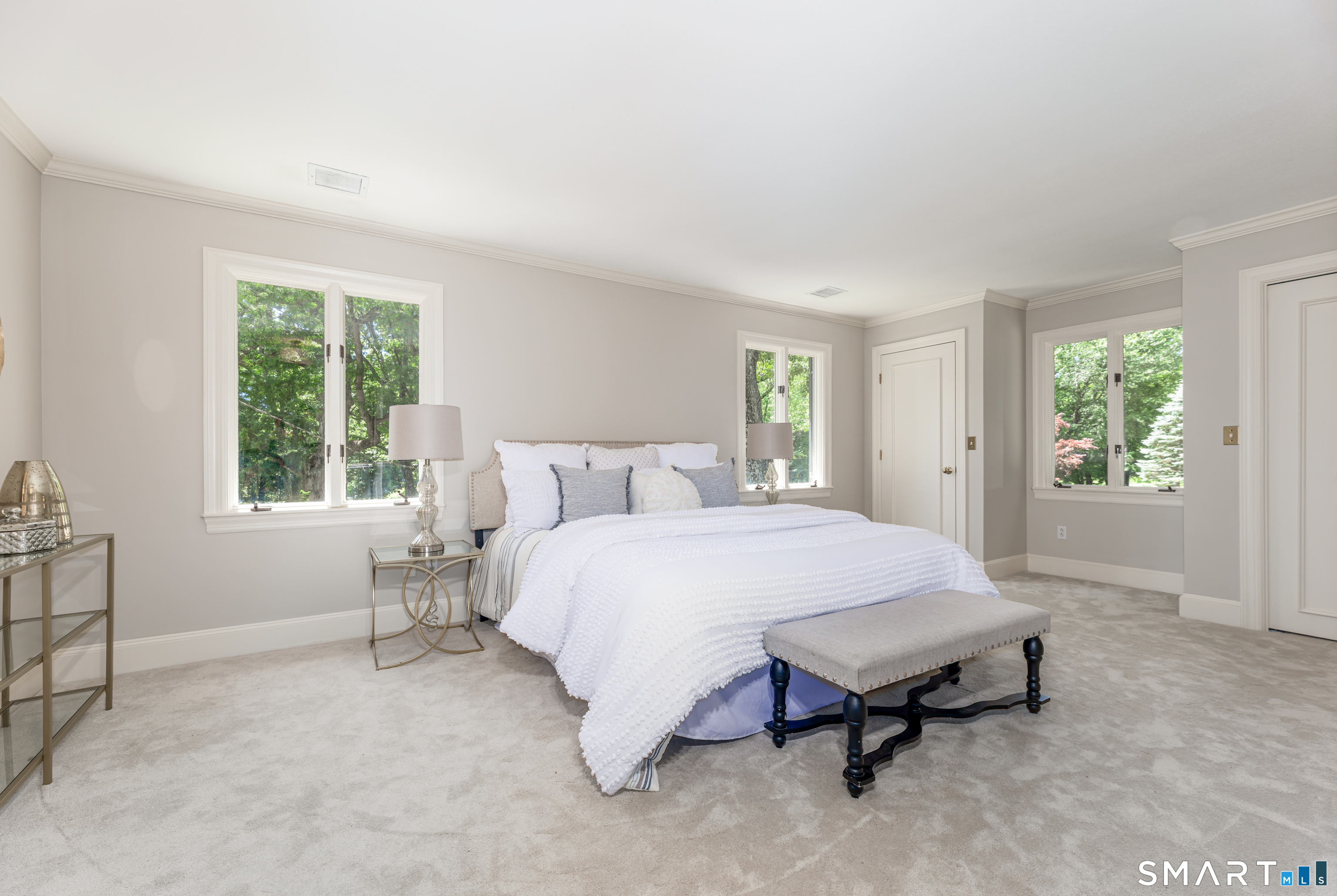 400 Beacon Hill Drive Property Photo 19