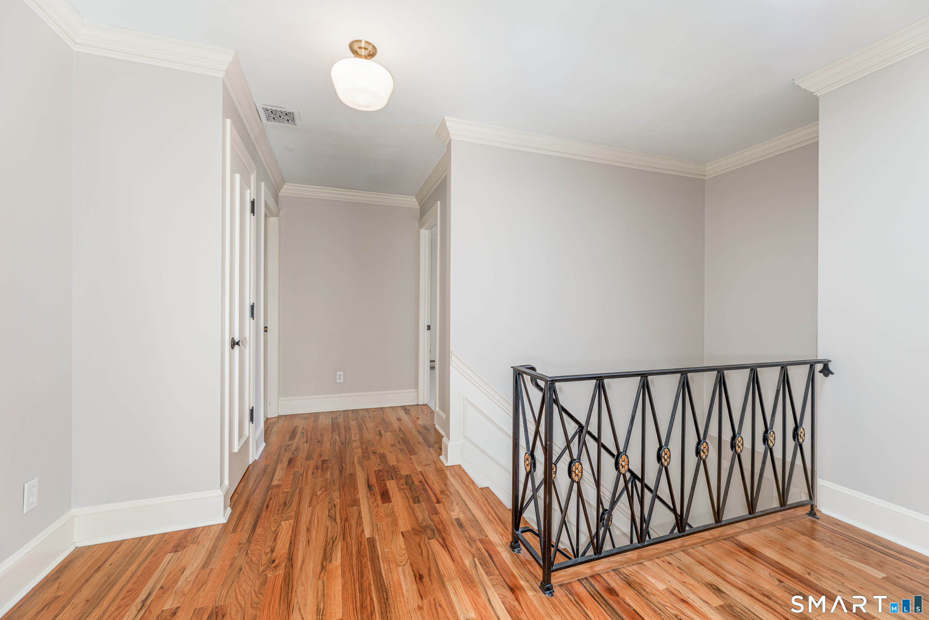 400 Beacon Hill Drive Property Photo 23