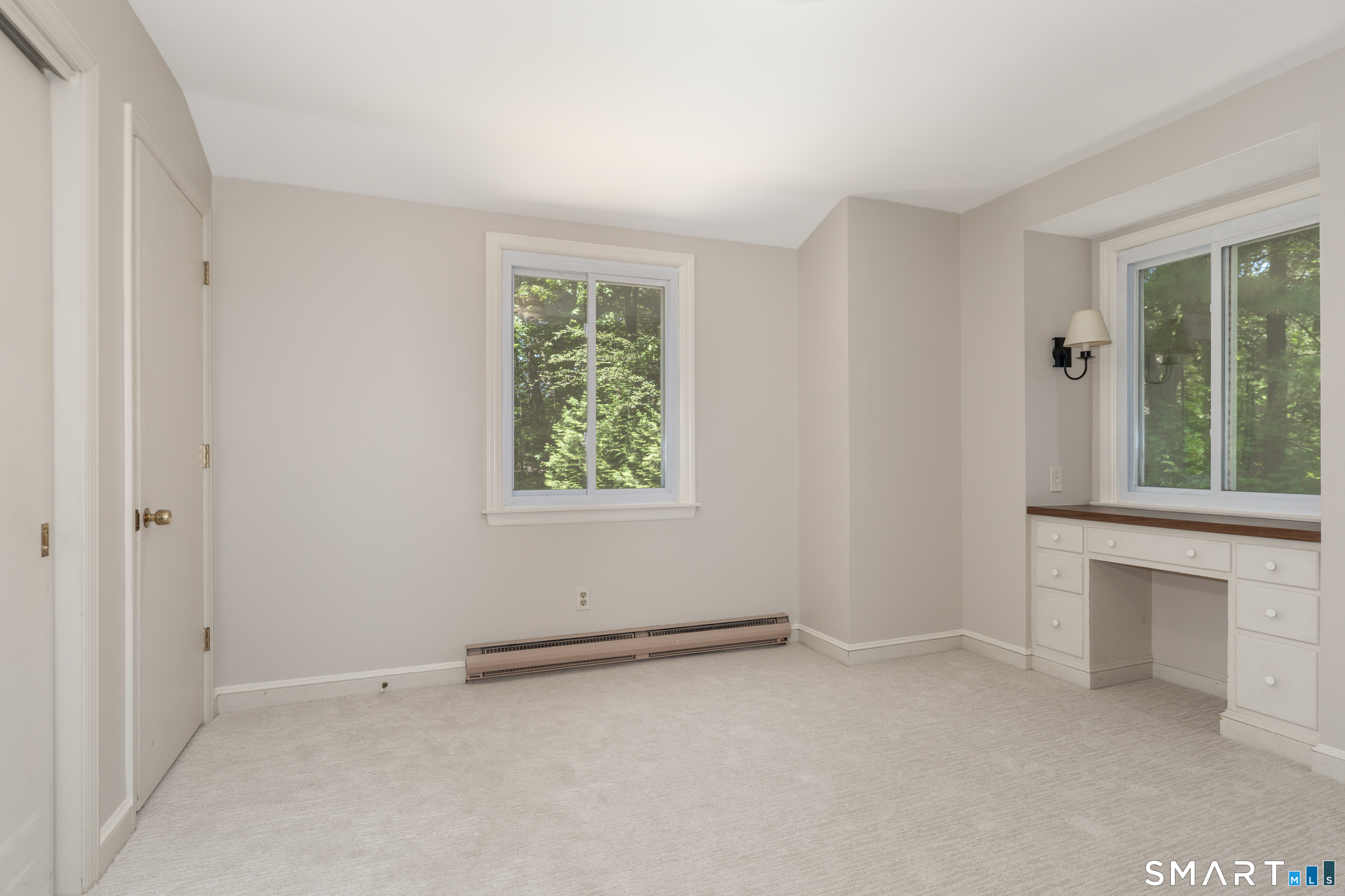 400 Beacon Hill Drive Property Photo 27