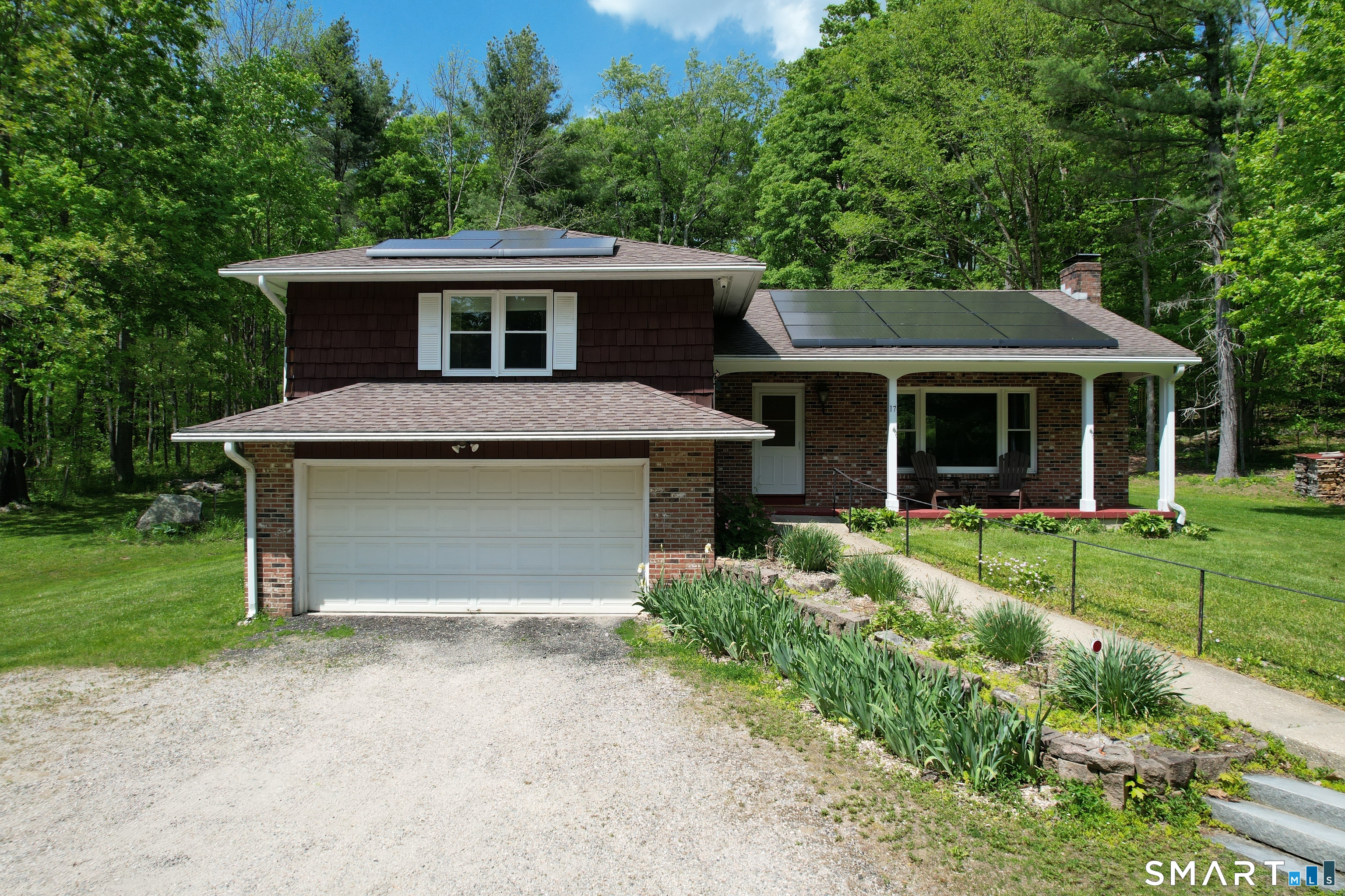 17 Colebrook Road Property Photo 1