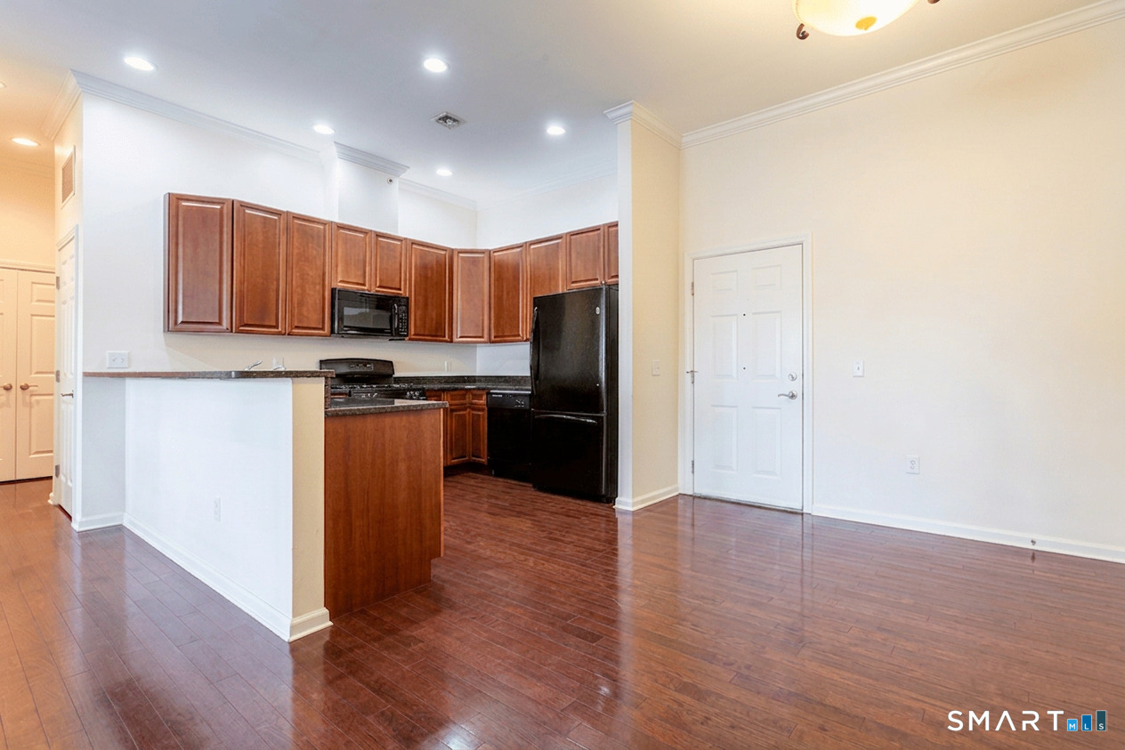 1 King Philip 414 Drive Property Photo 13