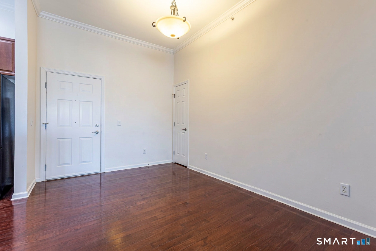 1 King Philip 414 Drive Property Photo 14
