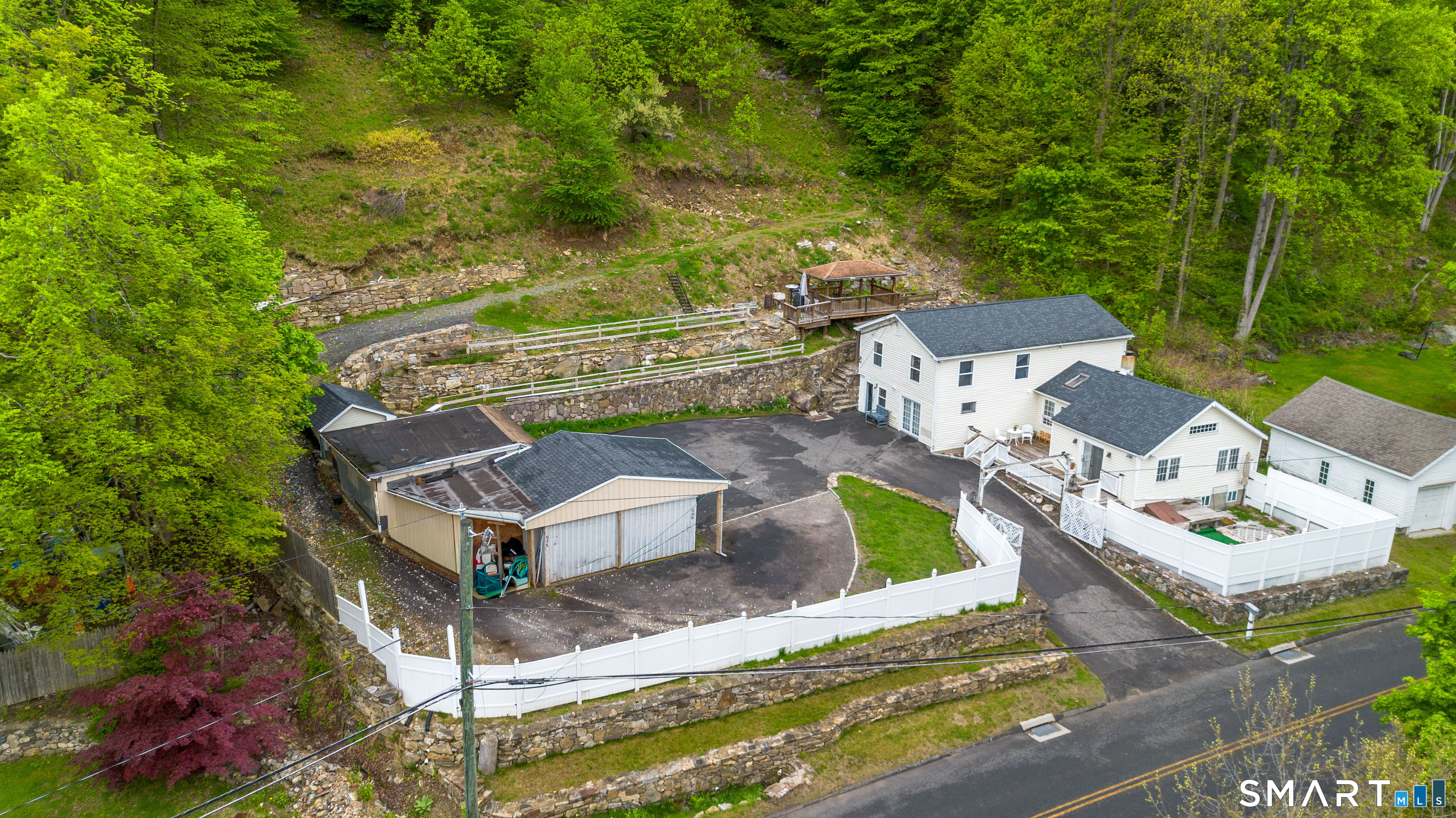 19 Mountainville Road Property Photo 1
