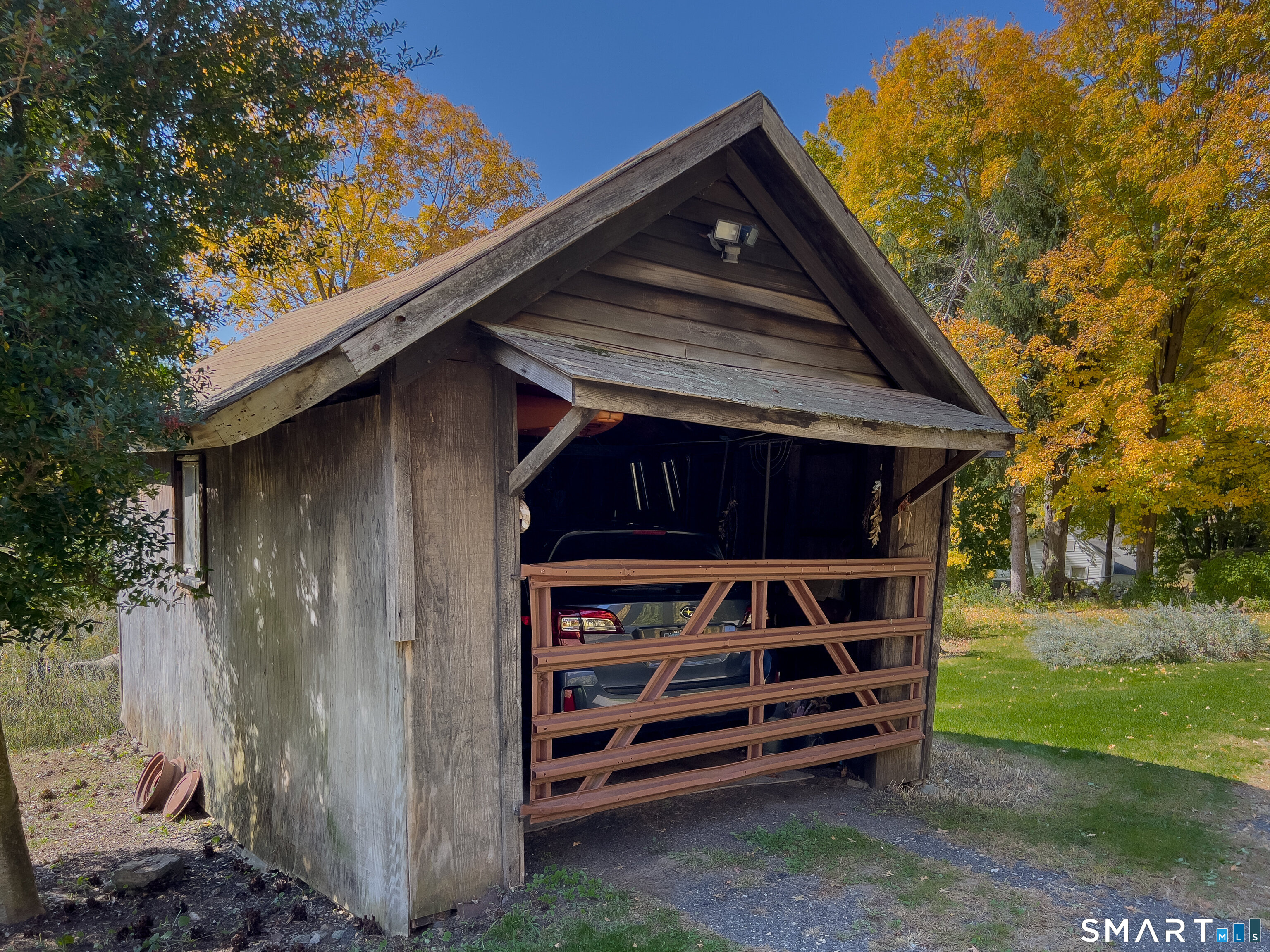 63 Currituck Road Property Photo 7