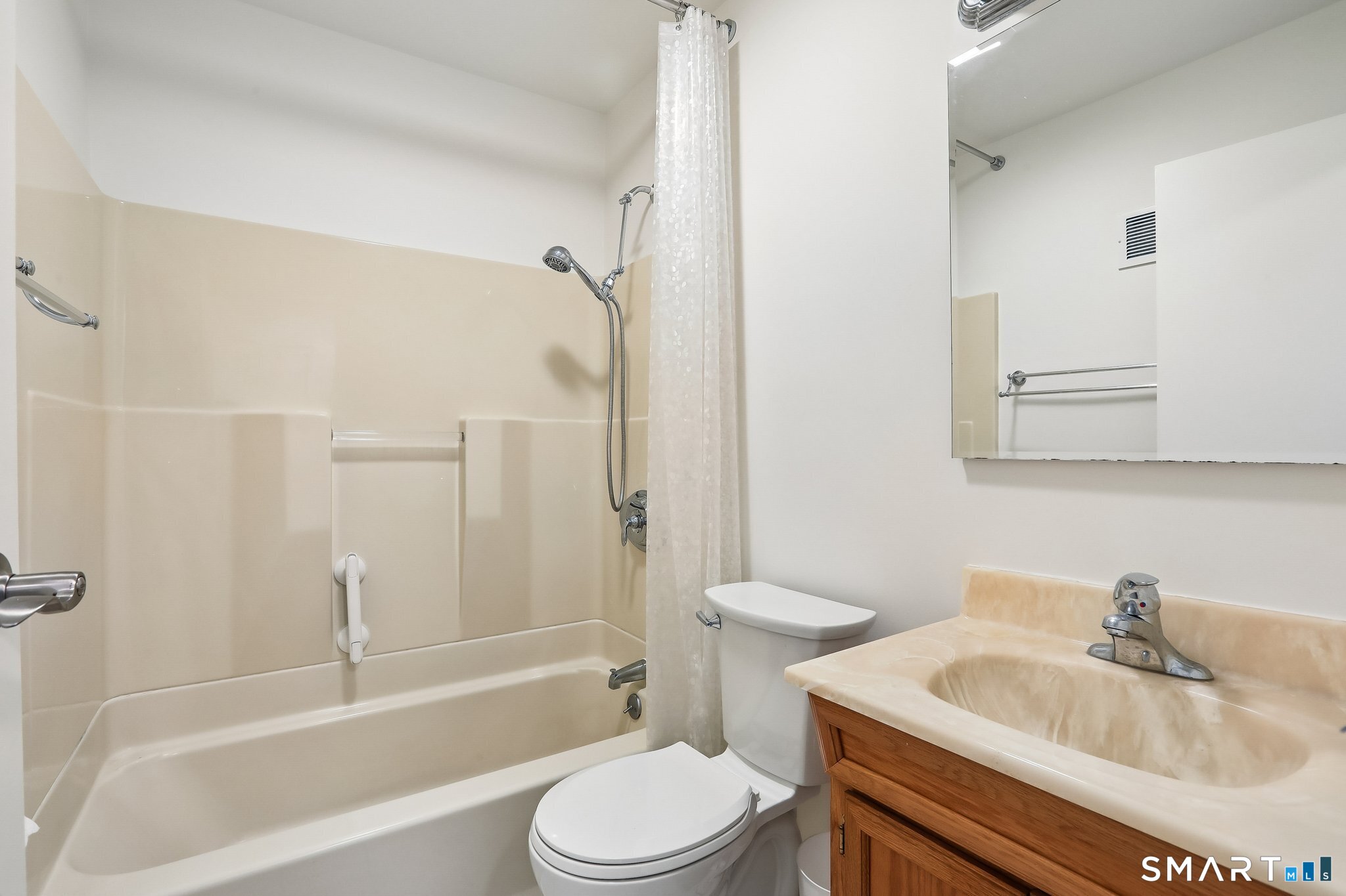 9 Lawson 9 Lane Property Photo 15