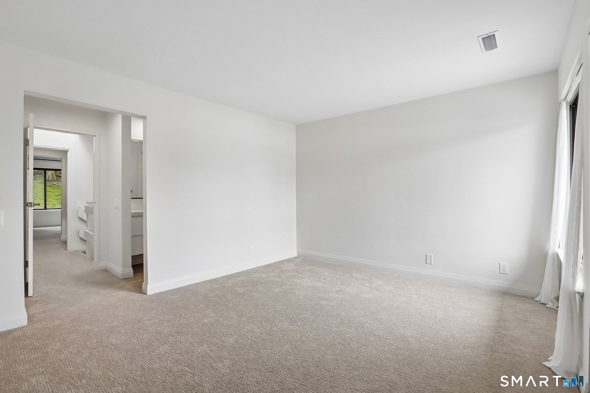 9 Lawson 9 Lane Property Photo 17