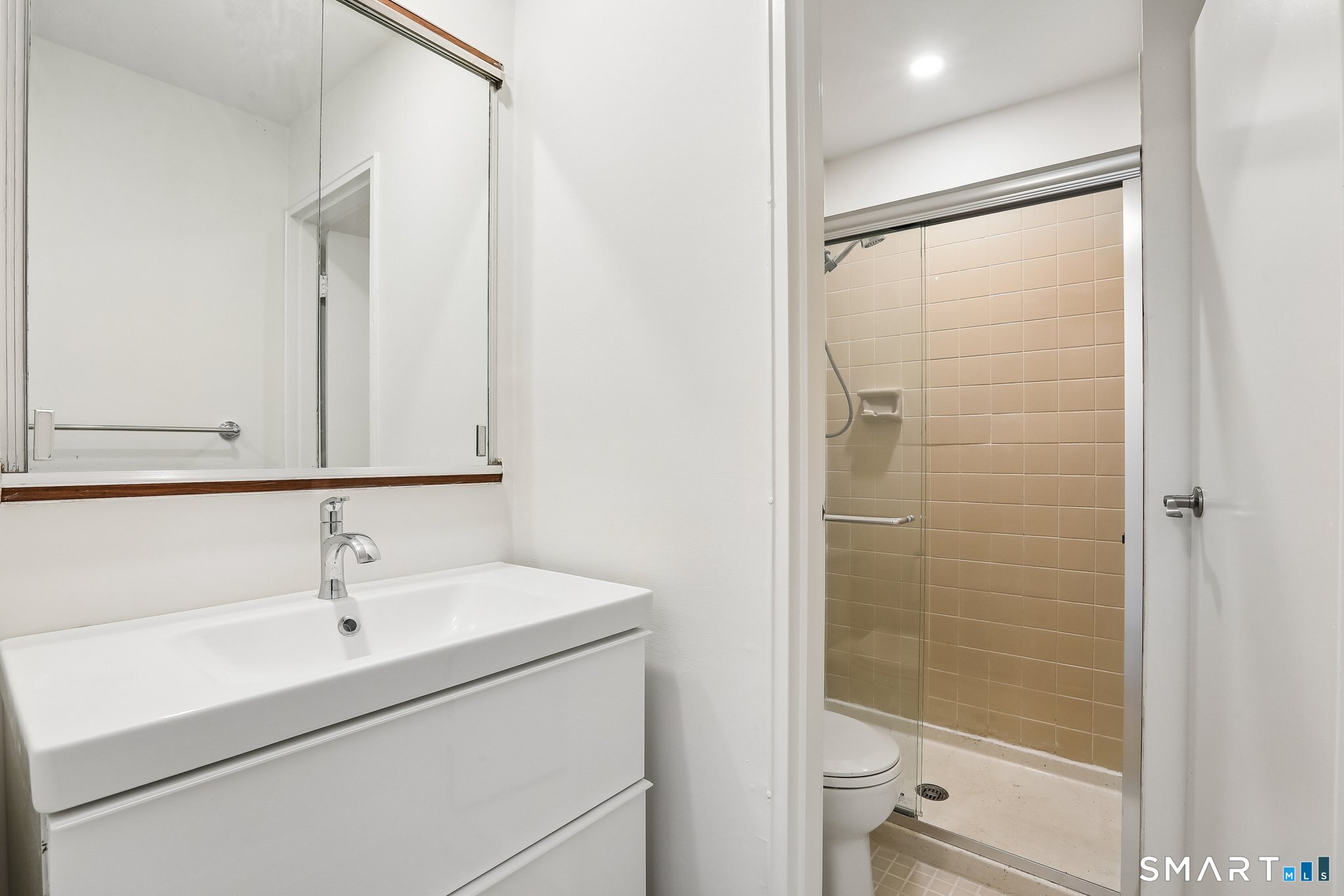 9 Lawson 9 Lane Property Photo 18