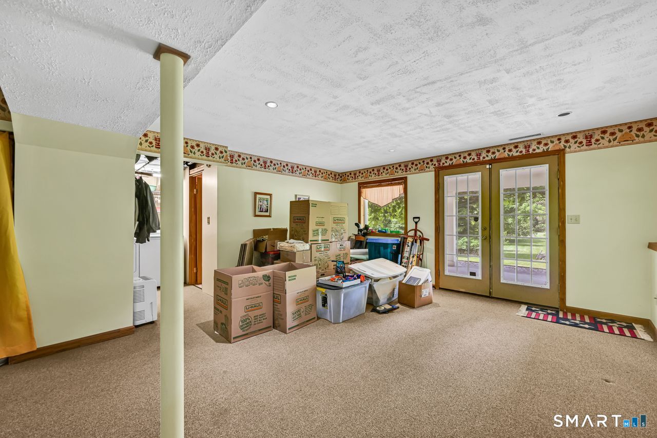 494 Nonnewaug Road Property Photo 18