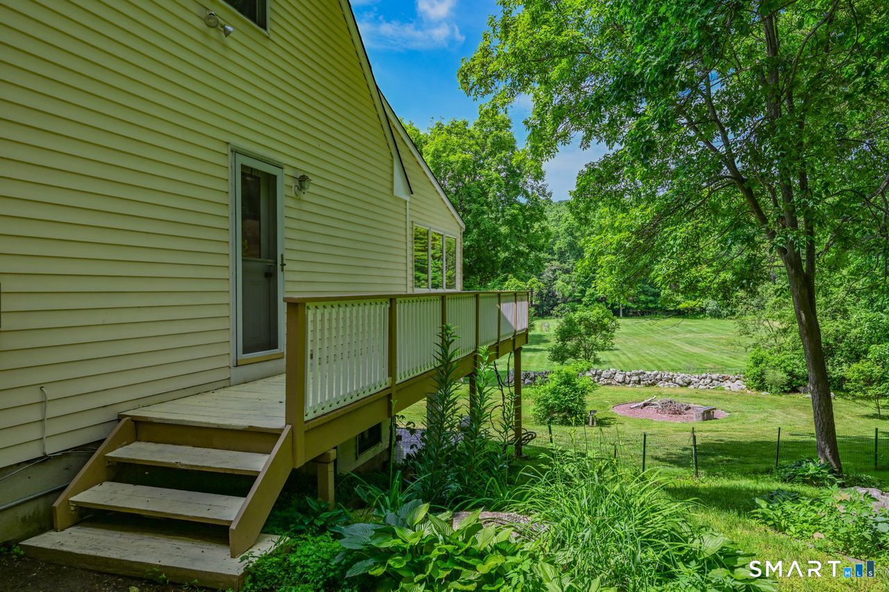 494 Nonnewaug Road Property Photo 28