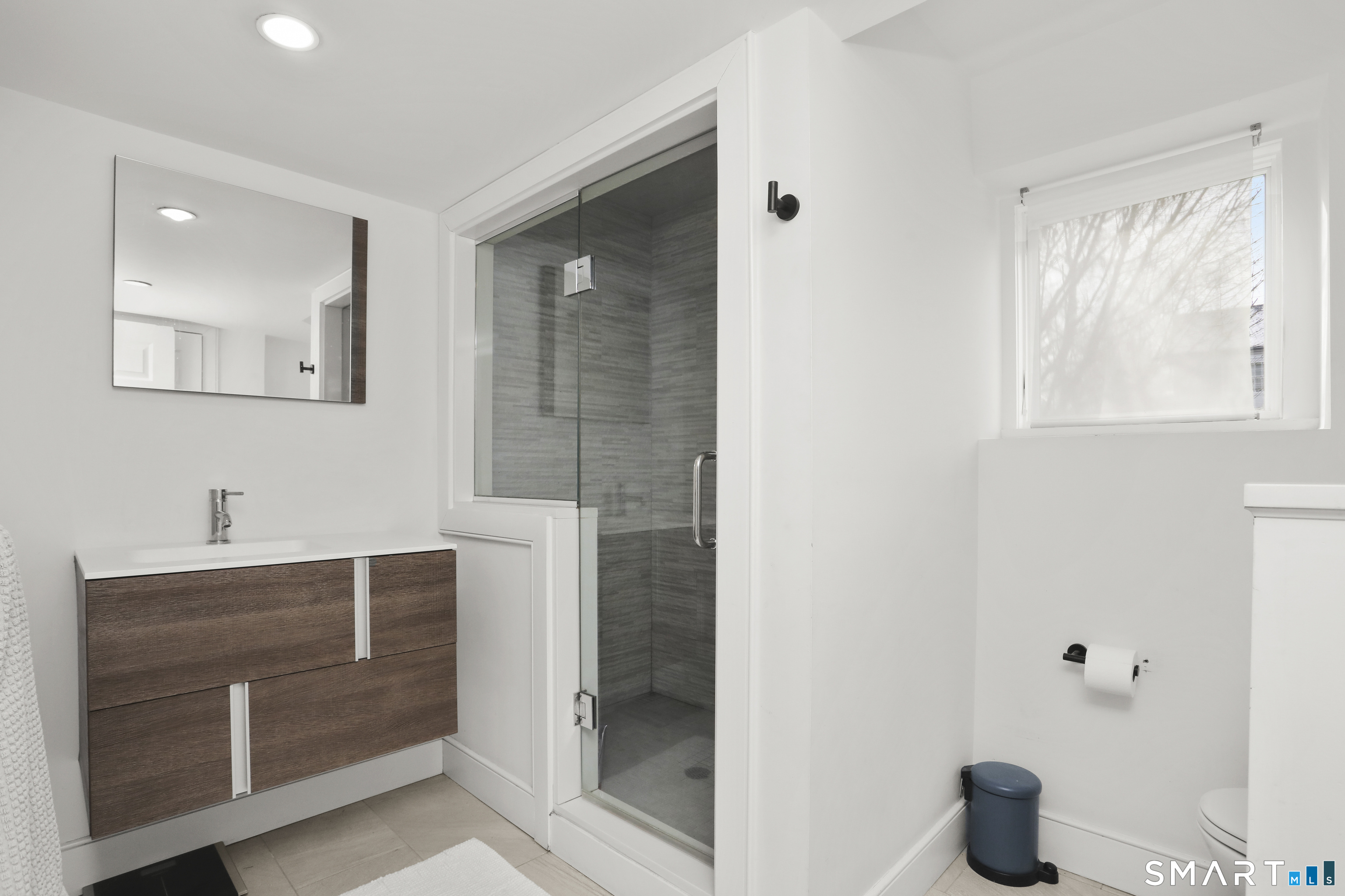 6 Meadowbank Road Property Photo 11