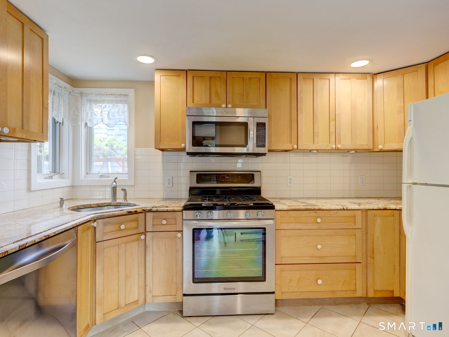 120 Highland Avenue Property Photo 16