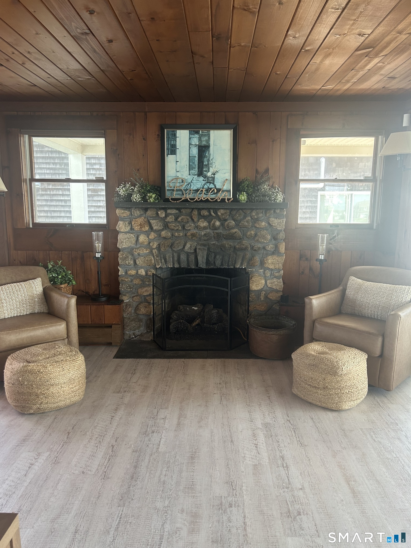 293 Giants Neck Road Property Photo 14