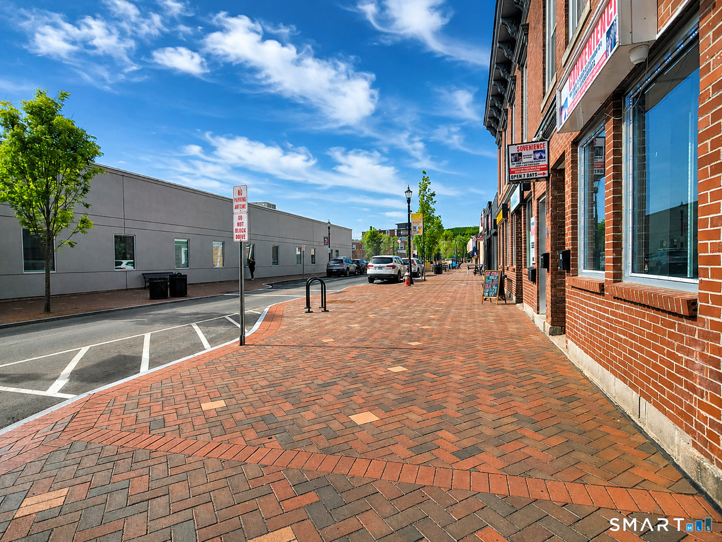 92 Church Street Property Photo 7