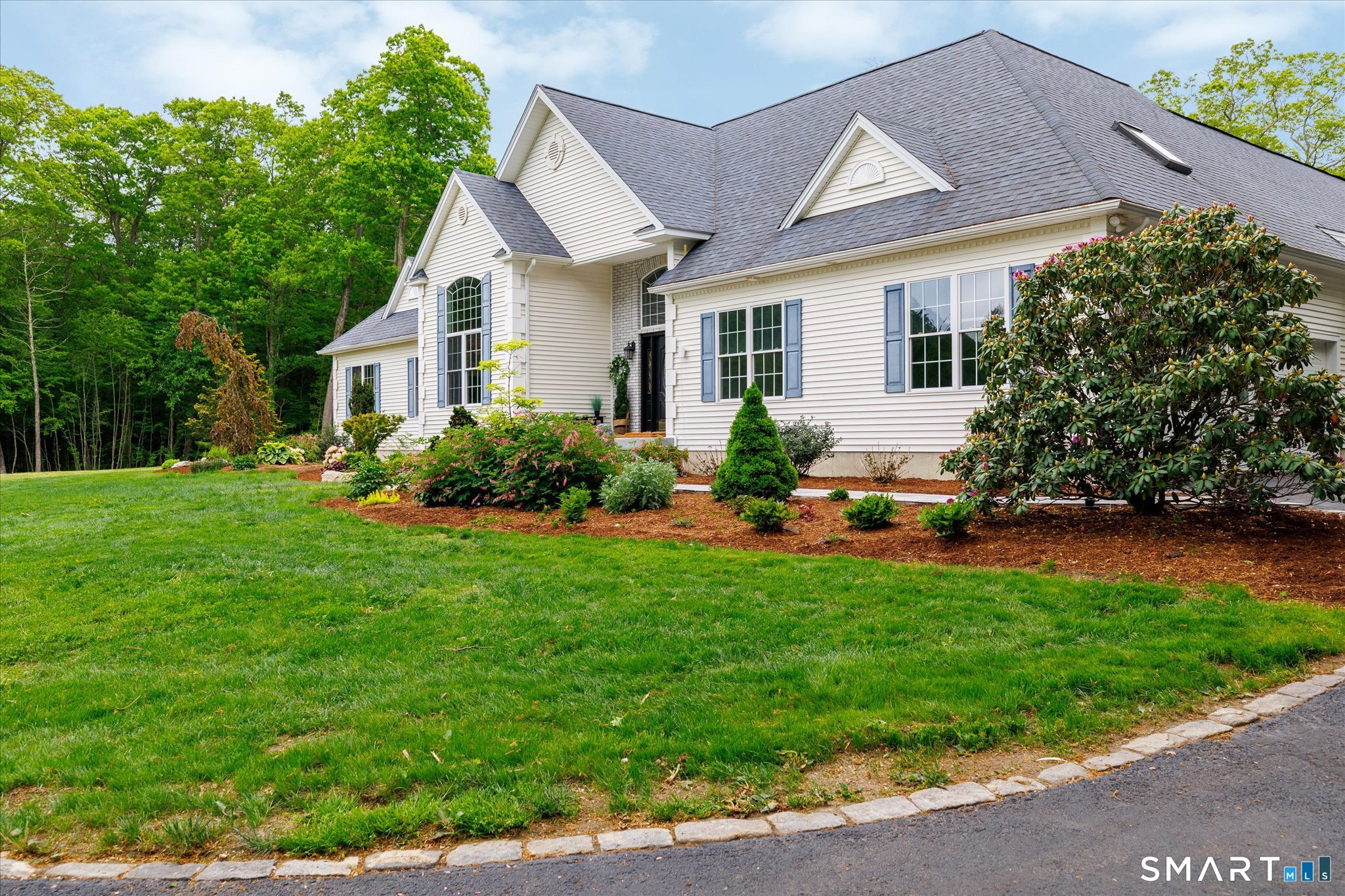 1374 Route 171 Property Photo 5