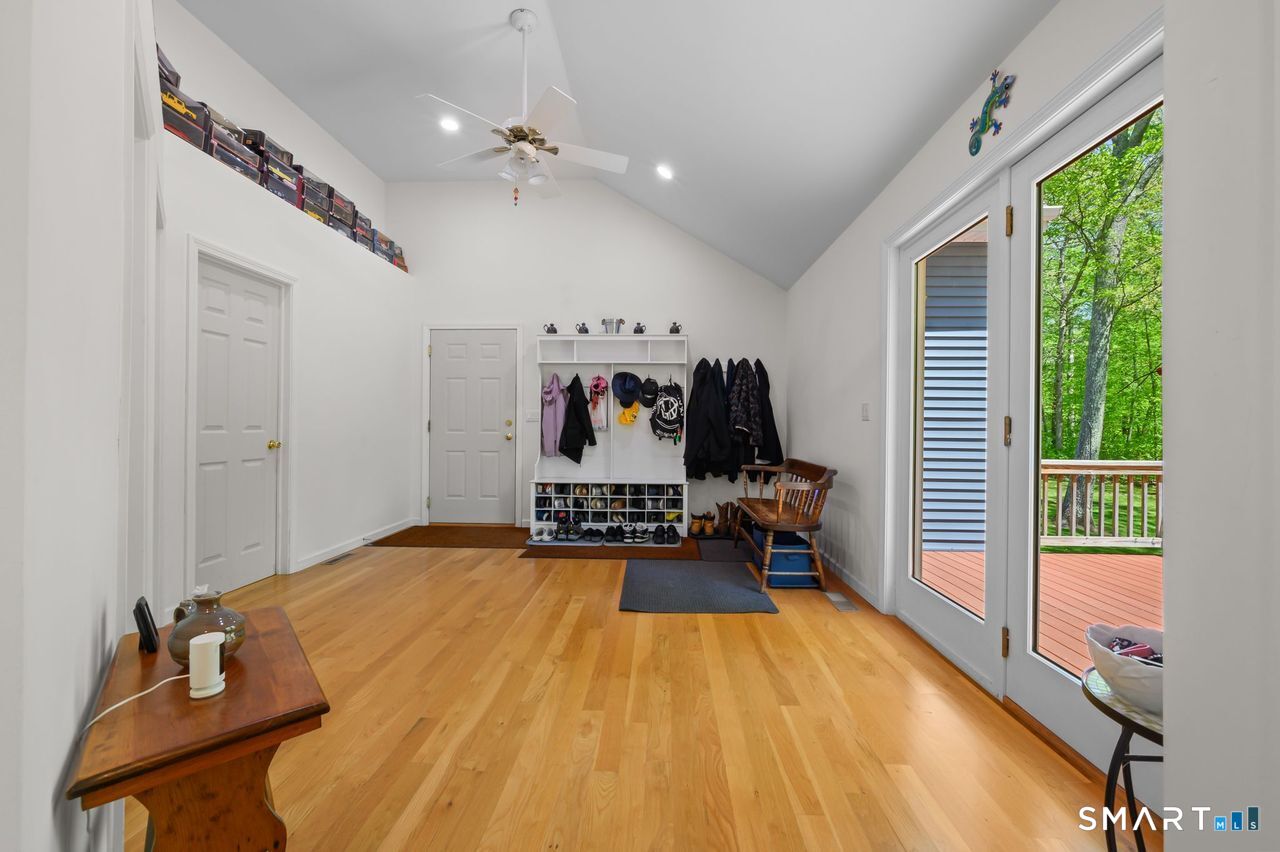104 Lambert Road Property Photo 7