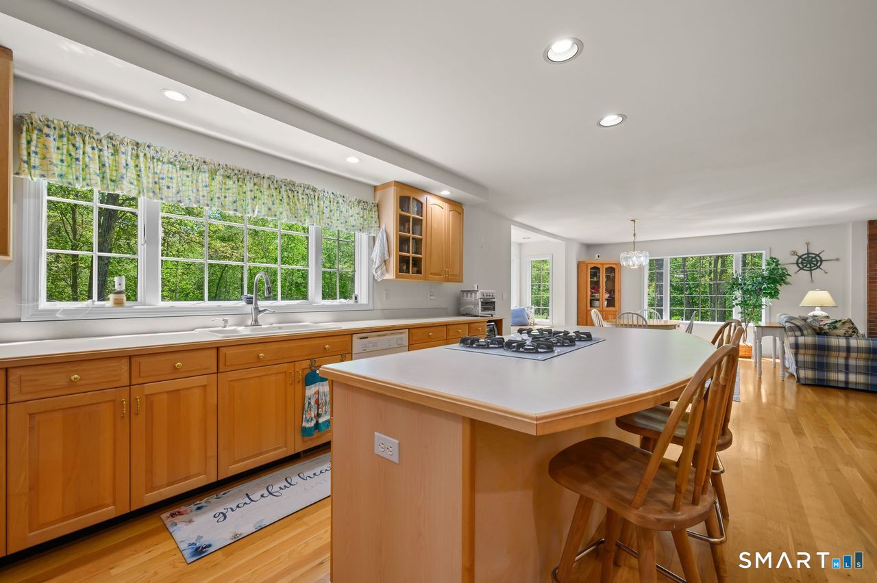 104 Lambert Road Property Photo 12