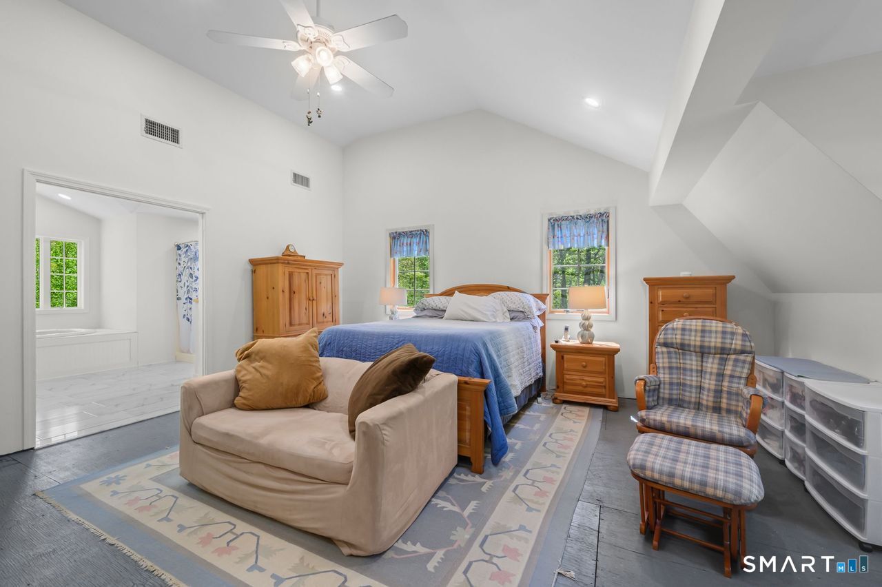 104 Lambert Road Property Photo 26