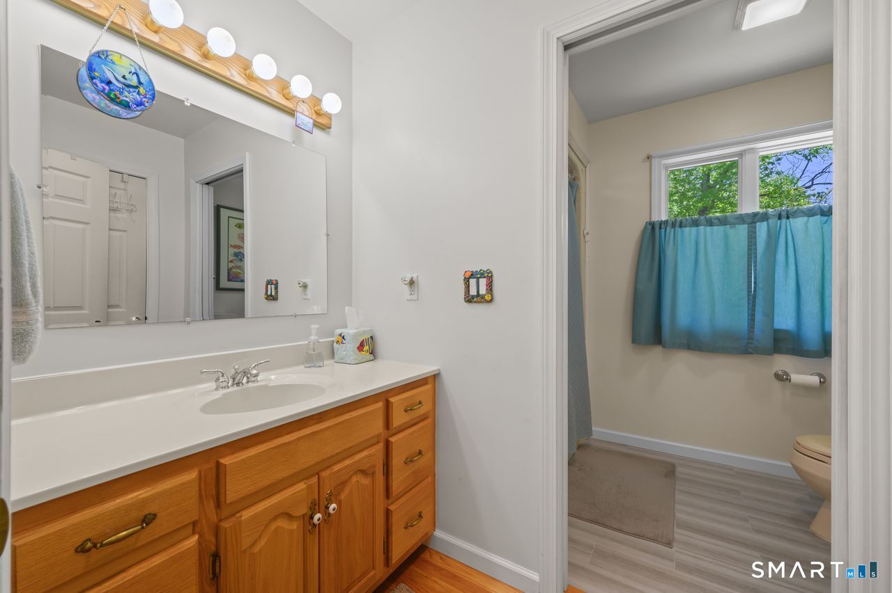 104 Lambert Road Property Photo 33