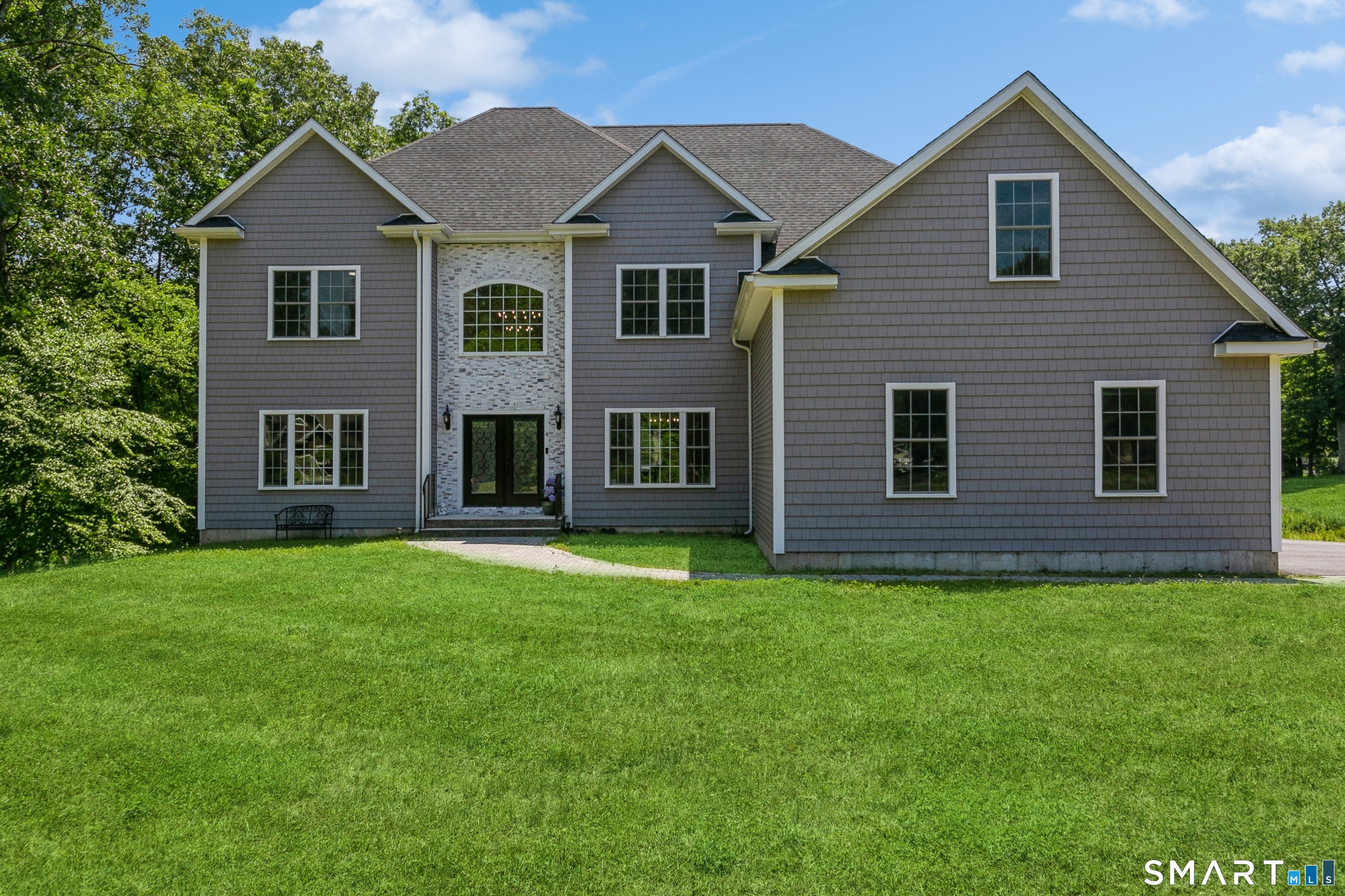 4 Darcangelo Drive Property Photo 1