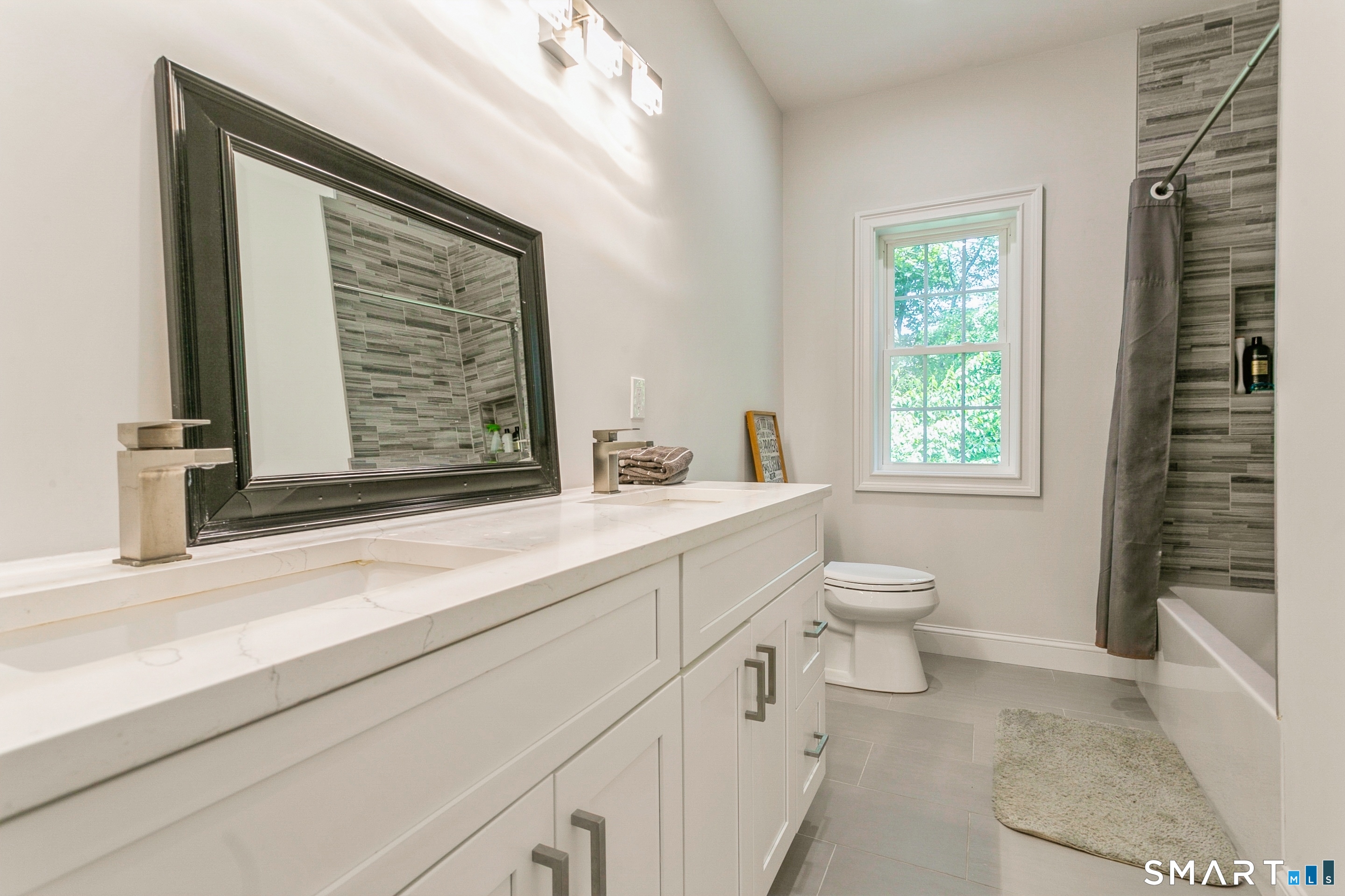 4 Darcangelo Drive Property Photo 21