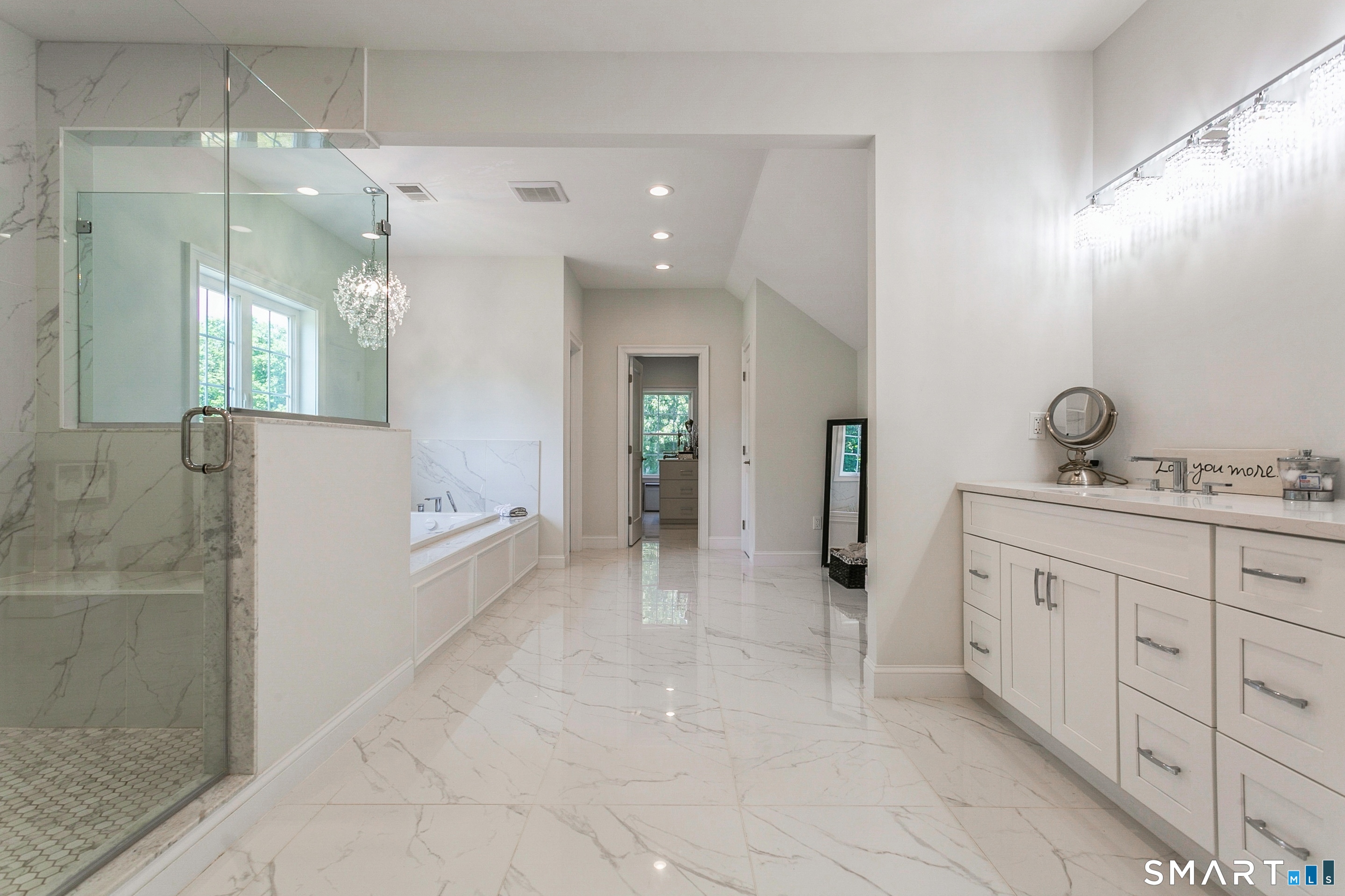 4 Darcangelo Drive Property Photo 32