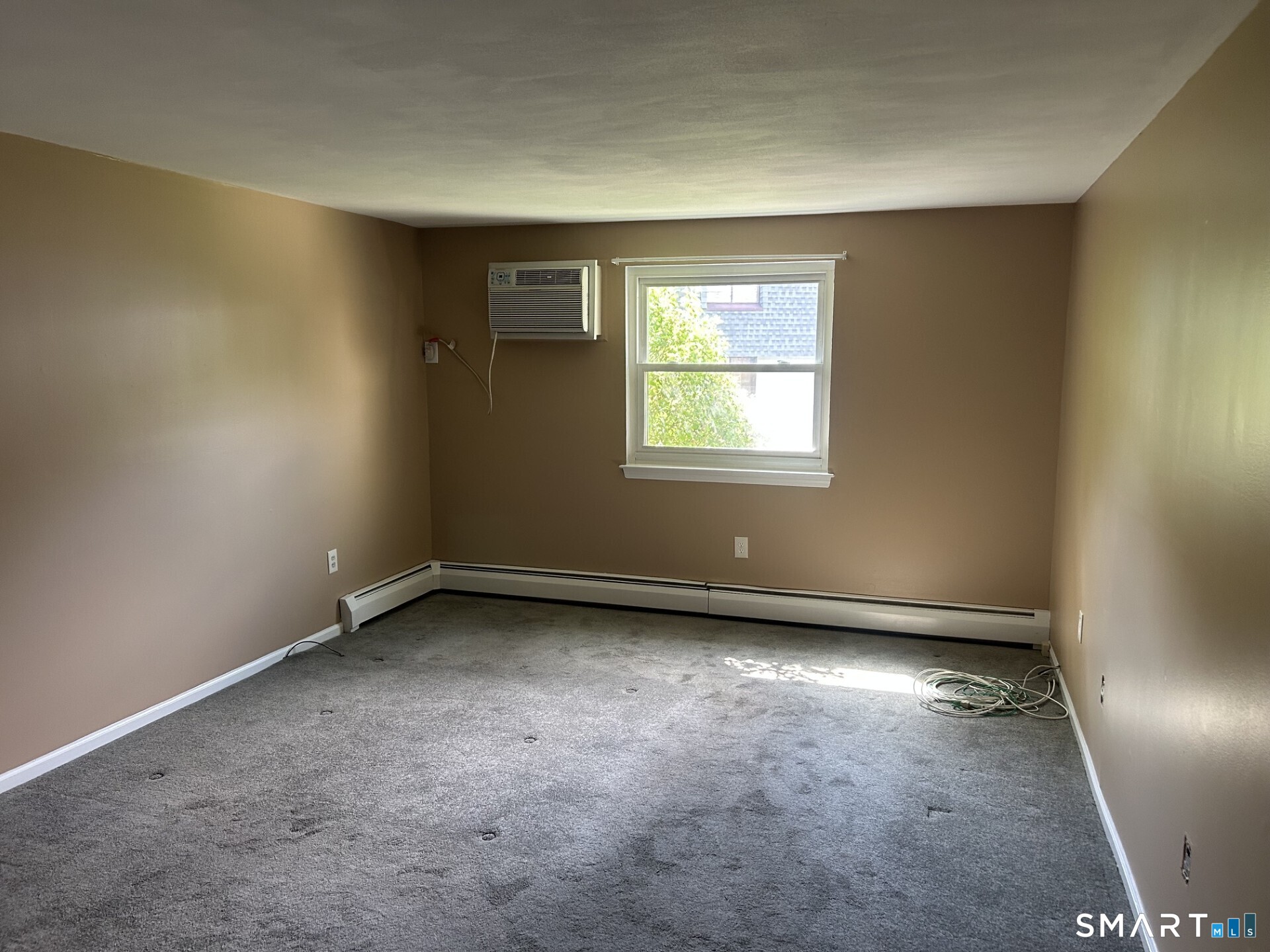 403 Blackstone 403 Village Property Photo 8