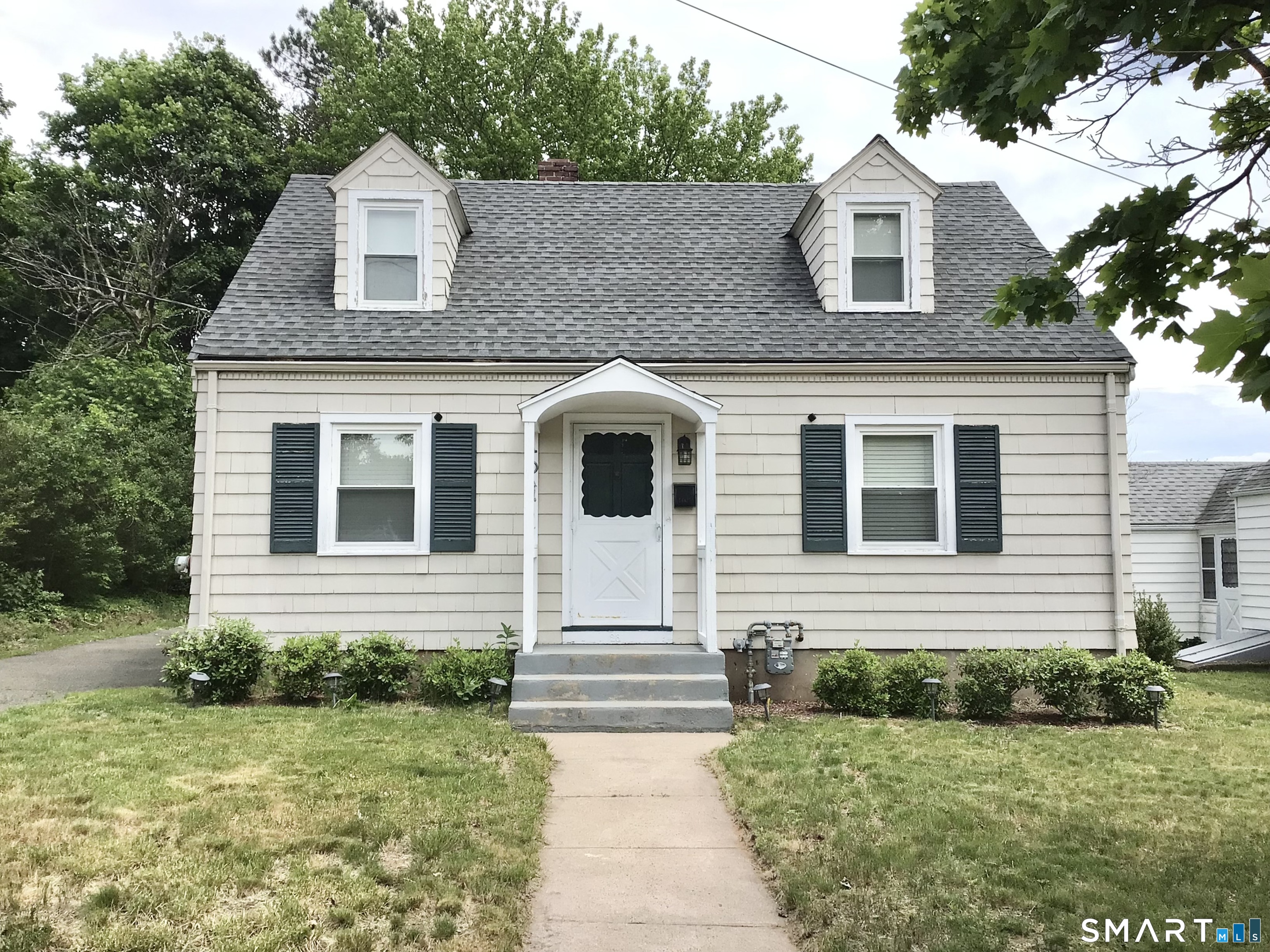 28 Thayer Road Property Photo 1