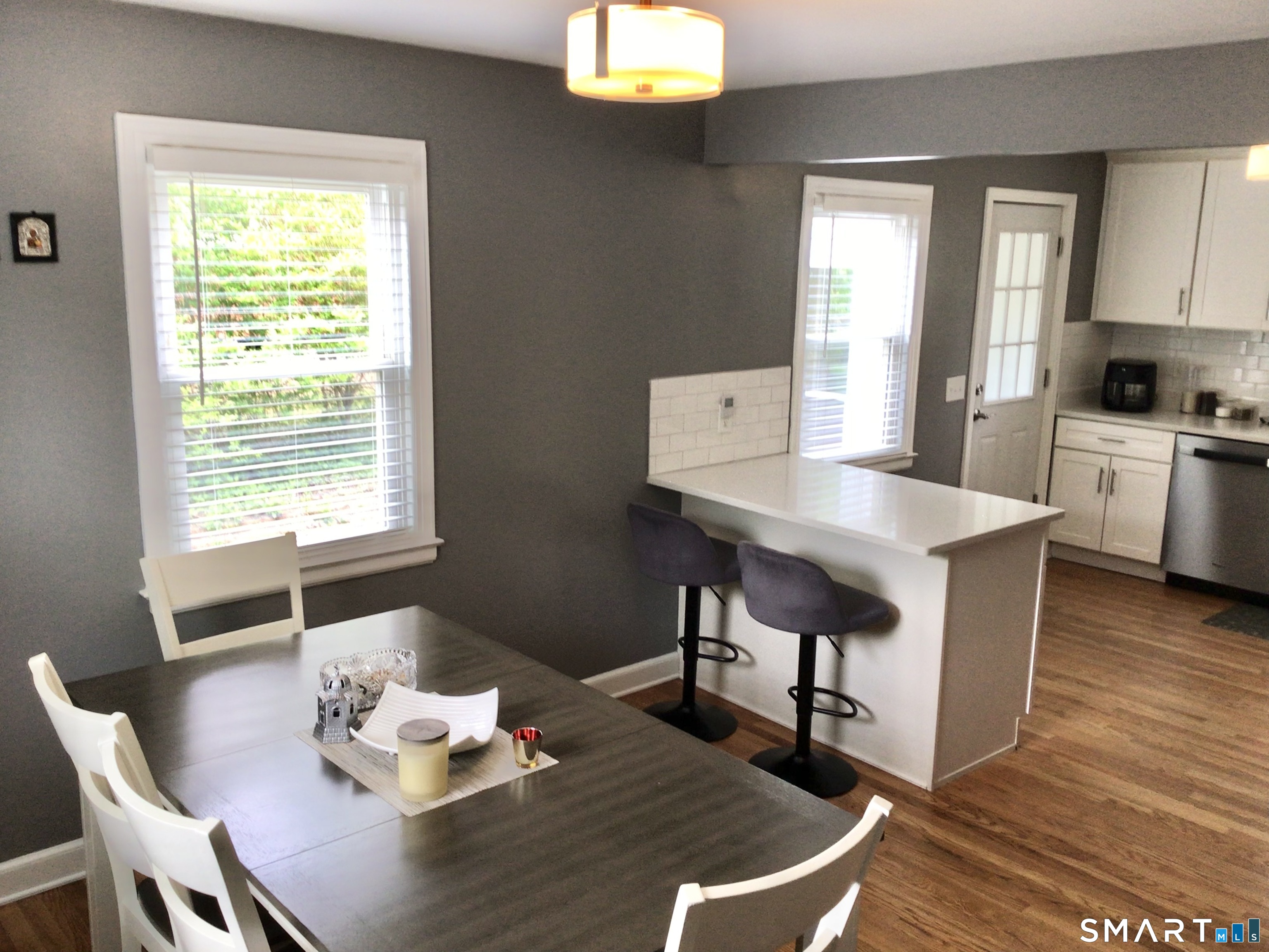 28 Thayer Road Property Photo 12