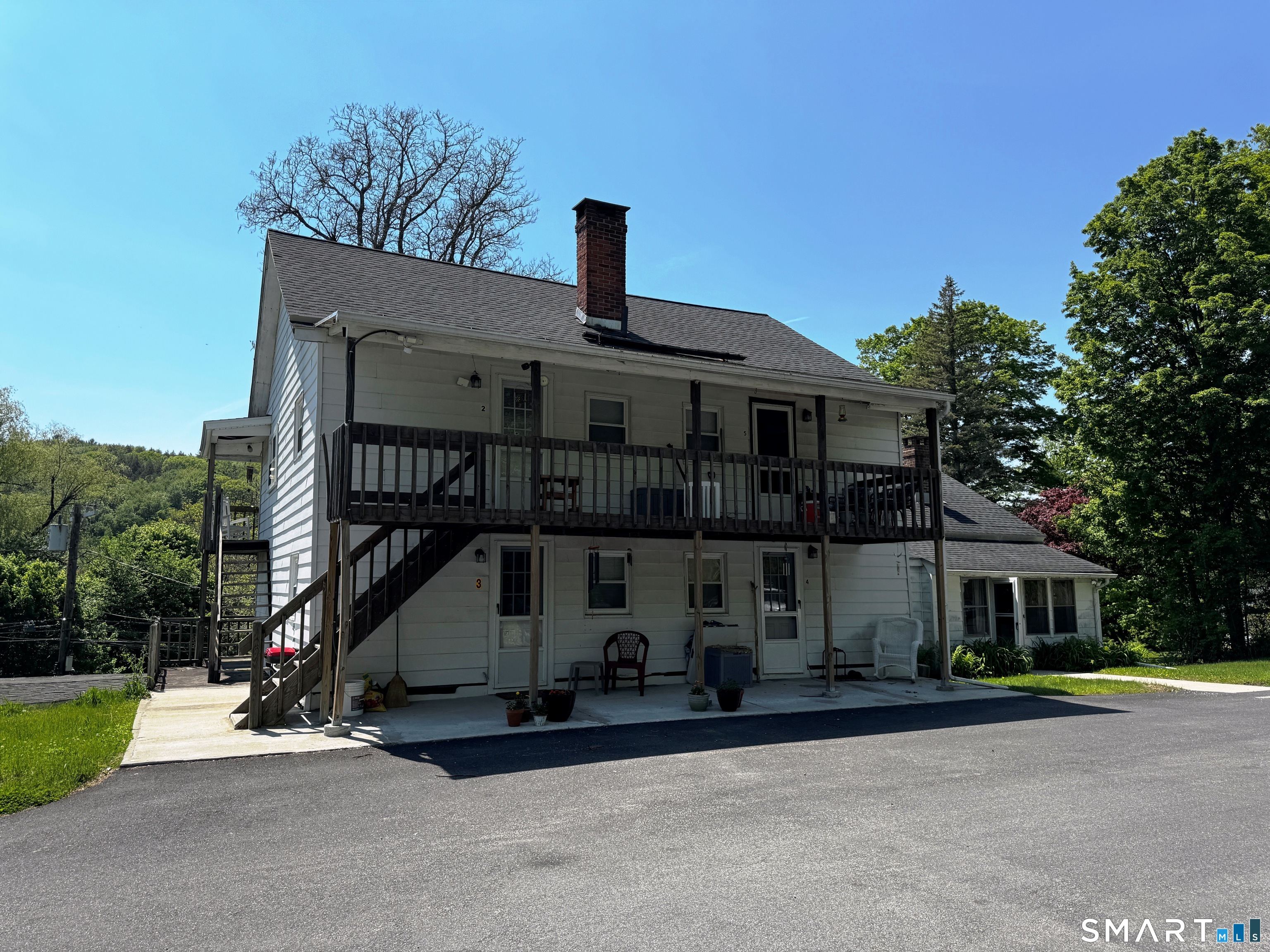205 Old New Hartford Road Property Photo 2