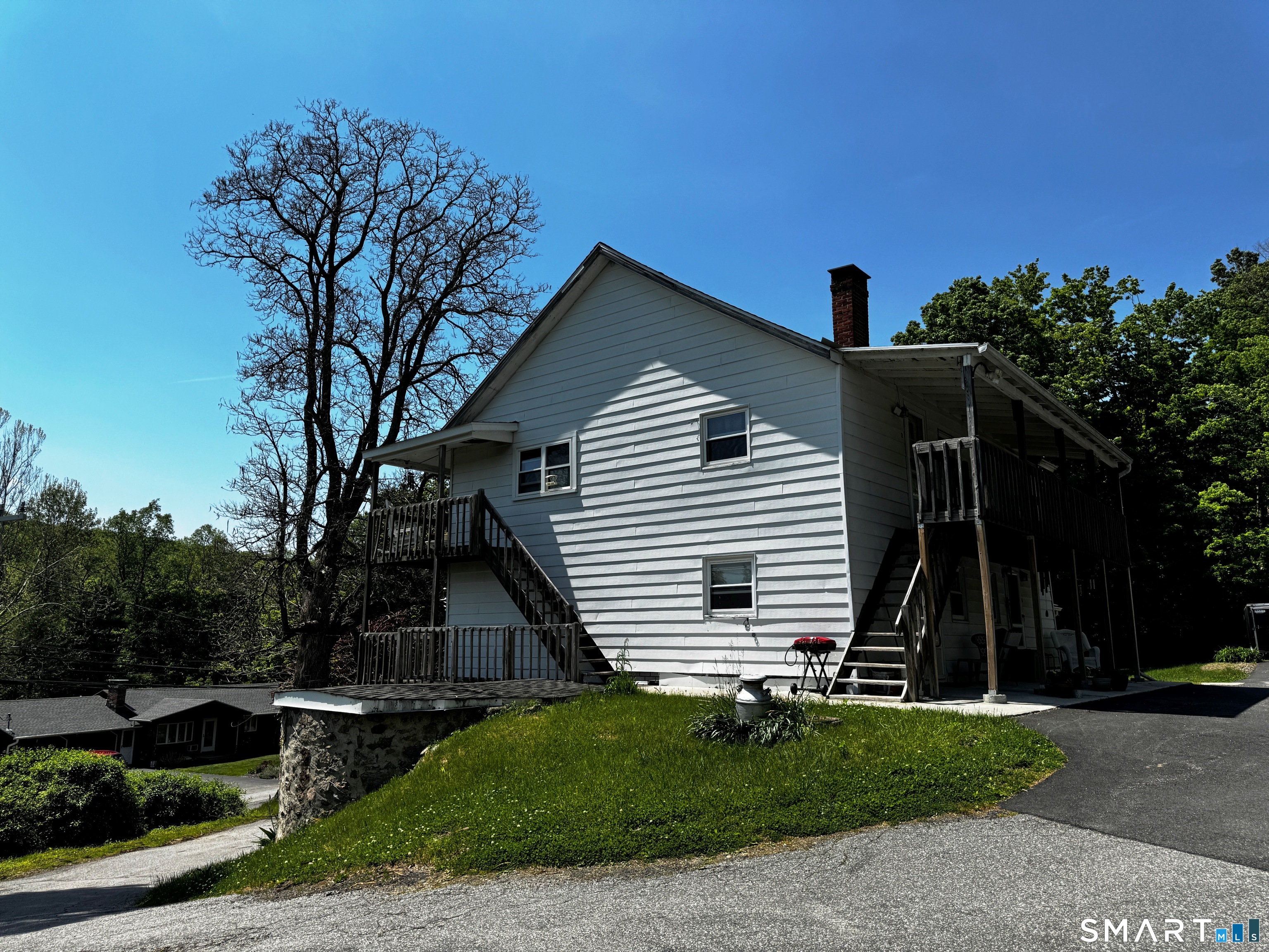 205 Old New Hartford Road Property Photo 5