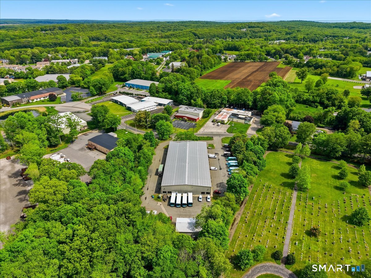 17 Industrial Park Road Property Photo 10